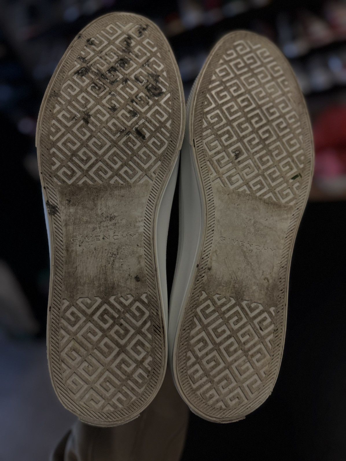 Givenchy Givenchy Low Top Leather Sneakers Size 45EU/12US Size US 12 / EU 45 - 13 Thumbnail