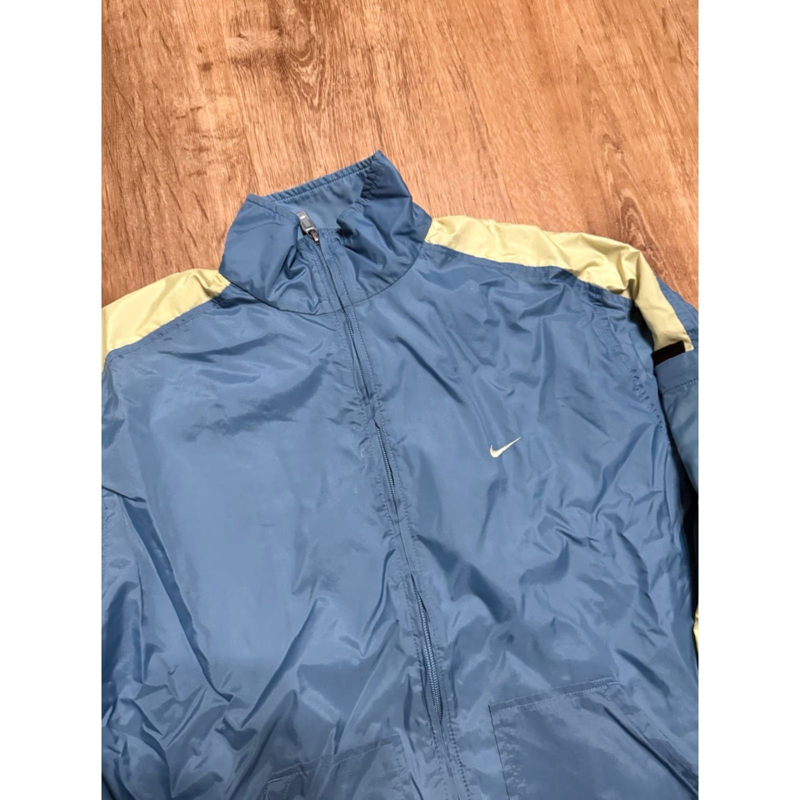 Nike VINTAGE Nike Windbreaker Full Zip Jacket Womens Medium Light Blue M Blue Windbreaker Womens Medium Nike Full Zip Jackets Size M / US 6-8 / IT 42-44 - 5 Thumbnail