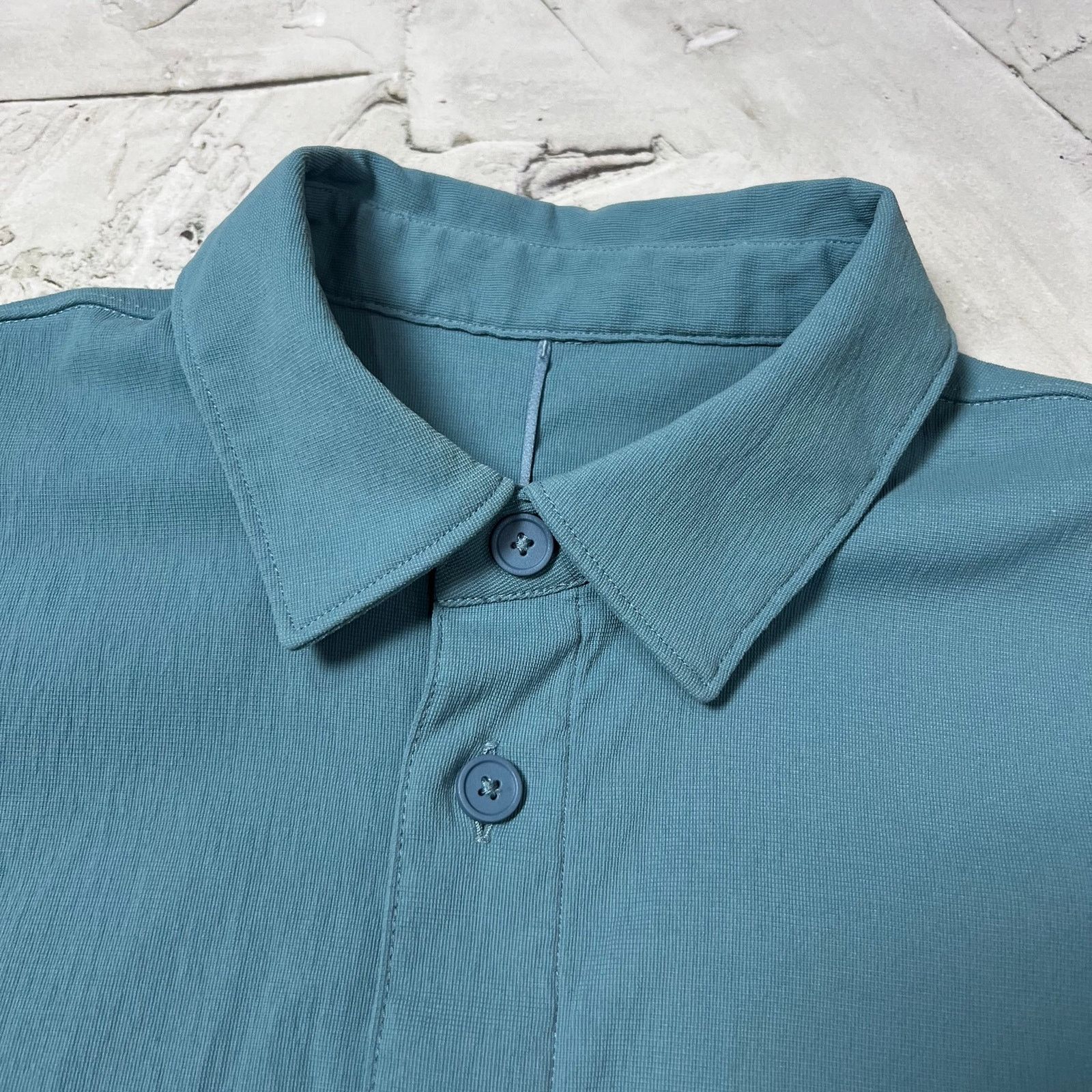 Lululemon Lululemon Double Pocket Overshirt Blue Button Up Size S Size US S / EU 44-46 / 1 - 7 Thumbnail