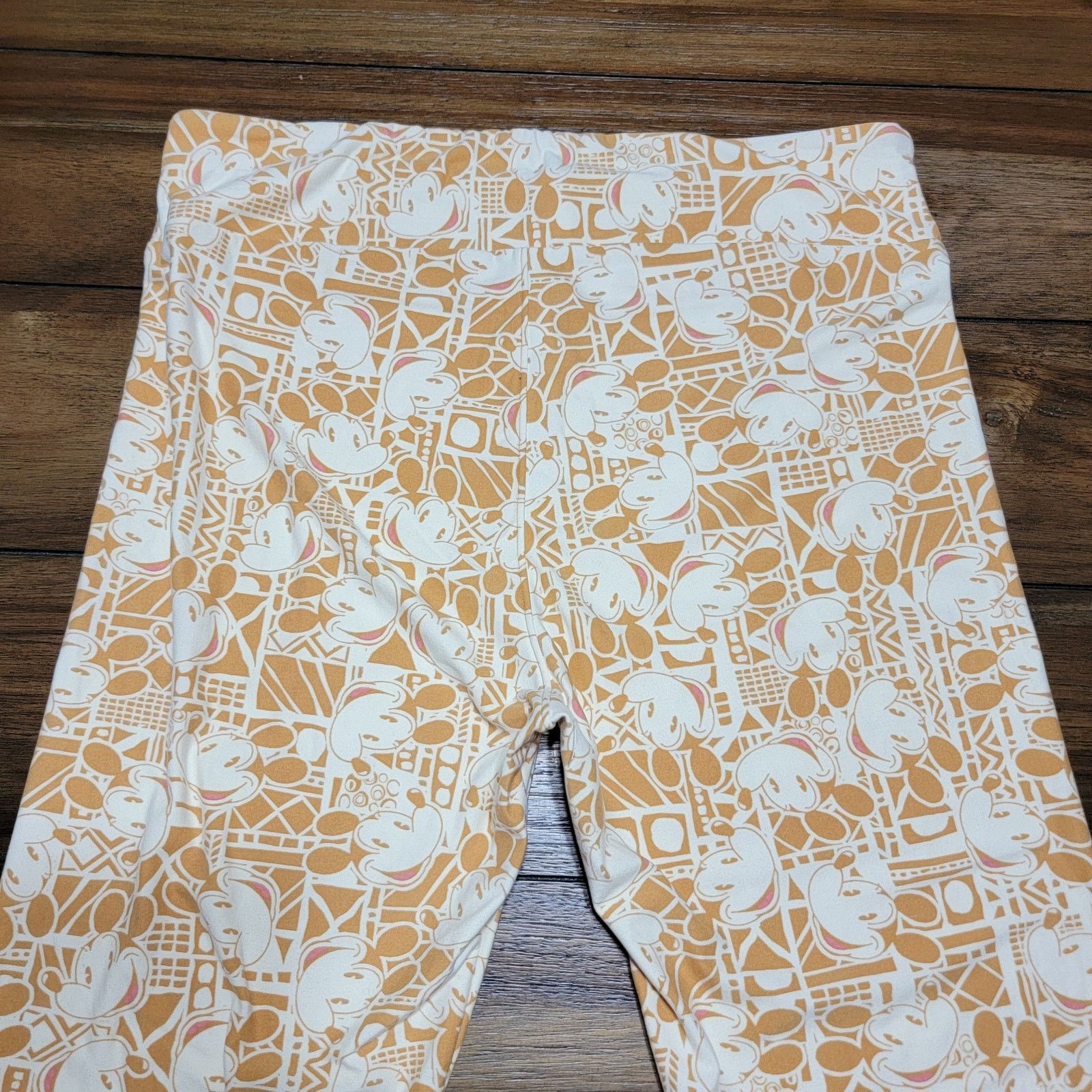 Other LuLa Roe Cream & Gold Mickey Leggings - Tall & Curvy (12) Size 34" / US 12 / IT 48 - 4 Thumbnail