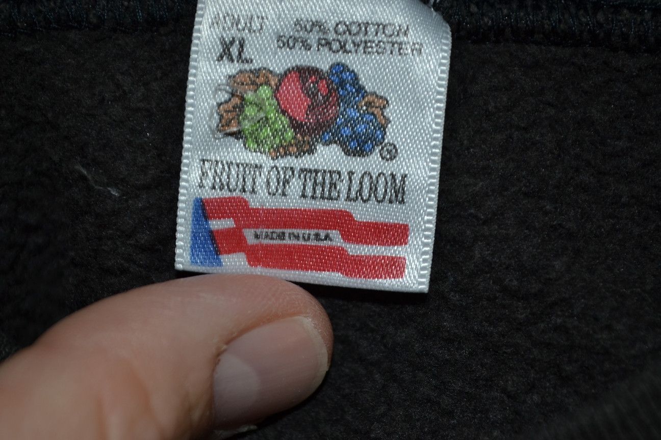 Fruit Of The Loom × Vintage Vintage 90s Big Apple New York Embroidered Sweatshirt XL Size US XL / EU 56 / 4 - 8 Thumbnail