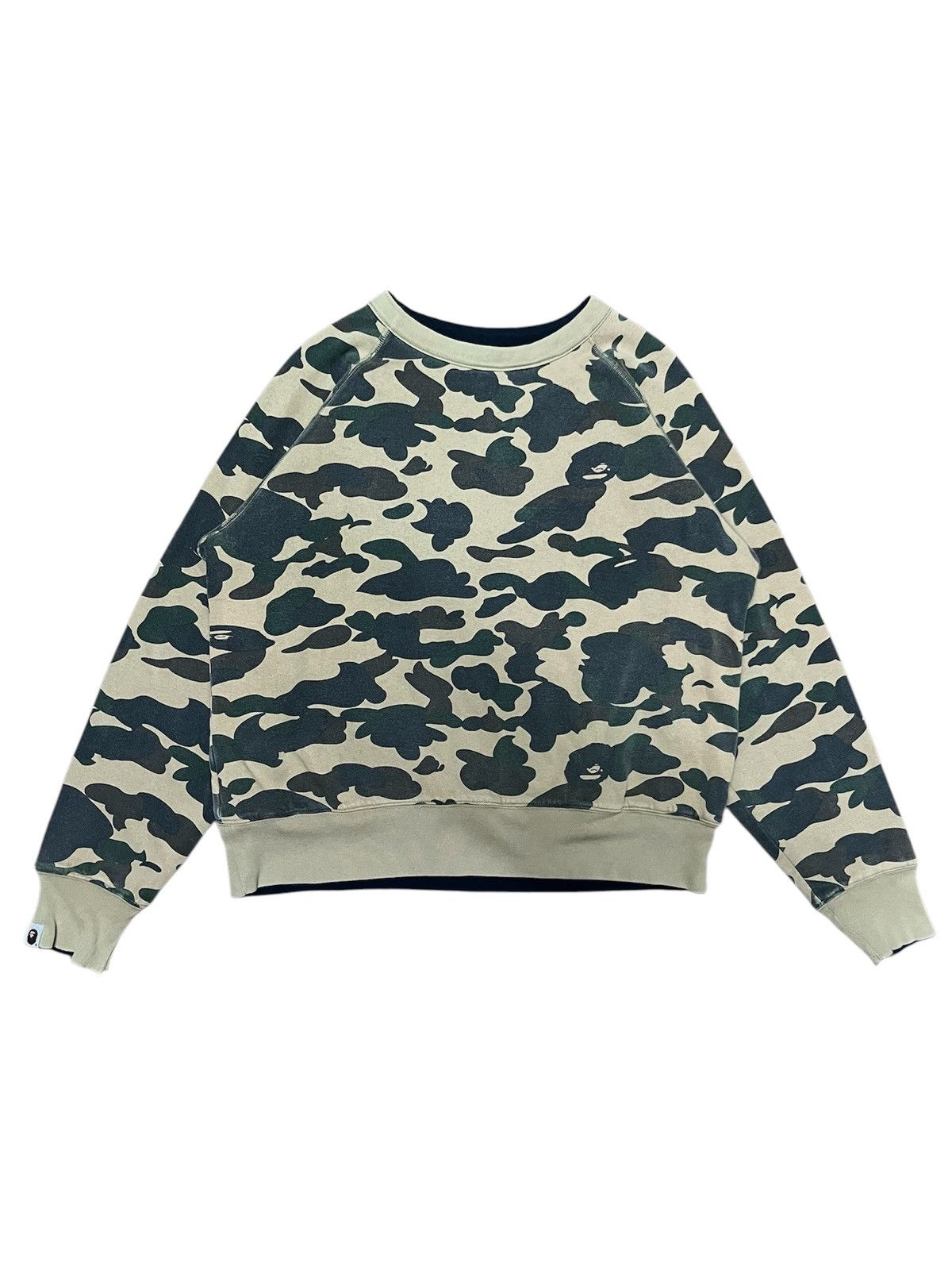 Bape OG Bape Camo Reversible Crewneck Sweatshirt Size US S / EU 44-46 / 1 - 1 Thumbnail