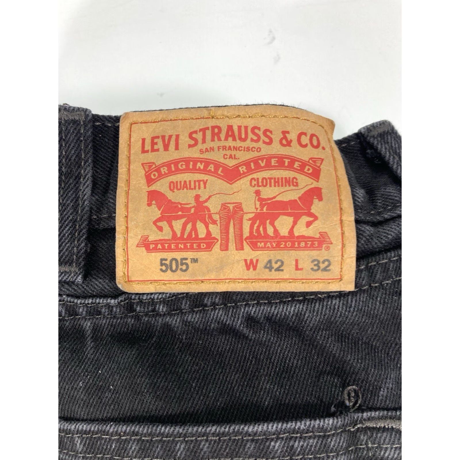 Levi's Levi's 505 Jeans Men Size 42X32 Black Denim Regular Fit Straight Leg 100% Cotton Size US 42 / EU 58 - 4 Thumbnail