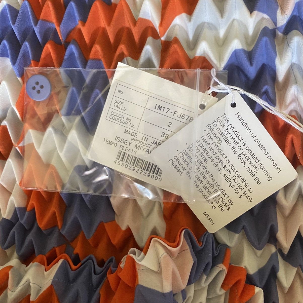 Issey Miyake Issey Miyake Chevron Pleated Circle Blouse Size M / US 6-8 / IT 42-44 - 6 Thumbnail