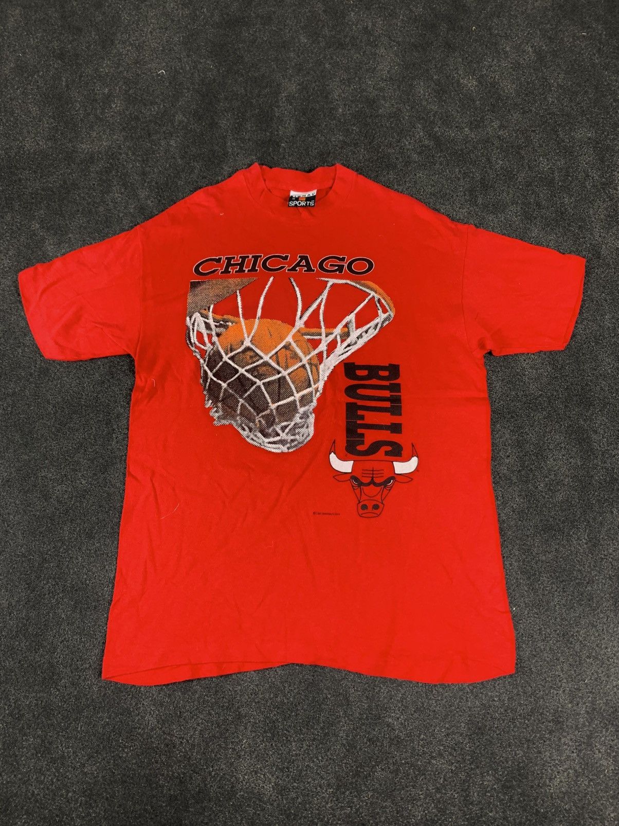 Vintage Vintage 90s Chicago Bulls T-Shirt Size US M / EU 48-50 / 2 - 1 Thumbnail