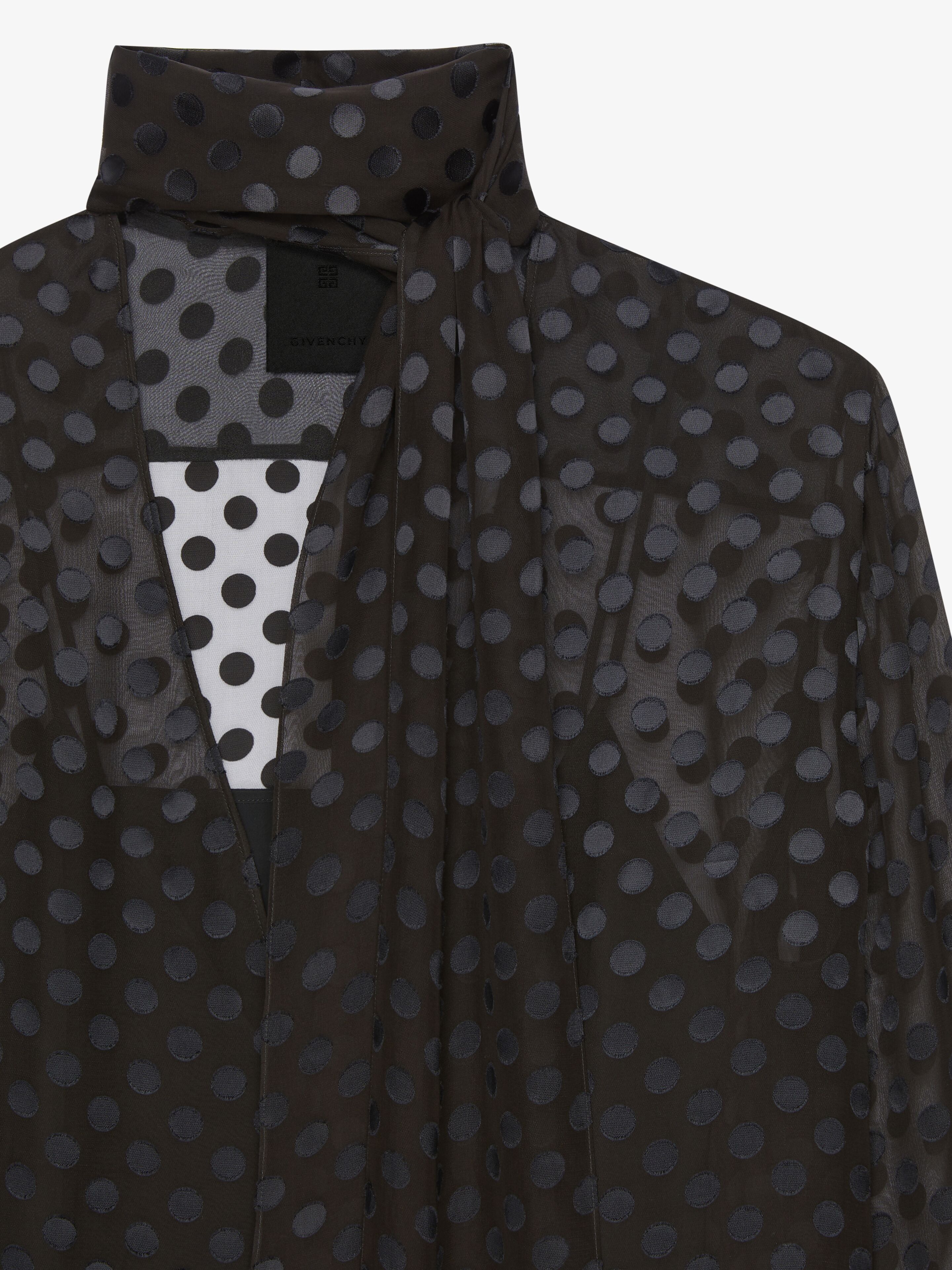 Givenchy o1w1db10325 Lavaliere Shirt in Black Size M / US 6-8 / IT 42-44 - 5 Thumbnail