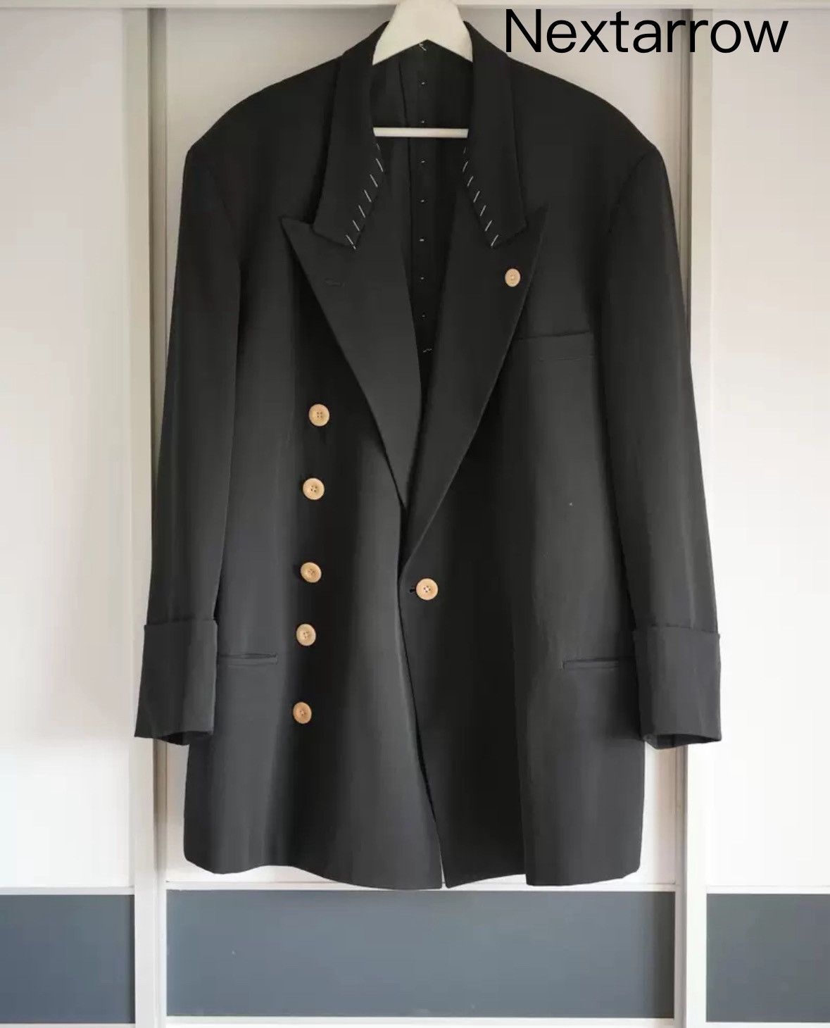 Yohji Yamamoto Yohji Yamamoto 98aw white button hand sewn open thread suit Size US S / EU 44-46 / 1 - 1 Thumbnail