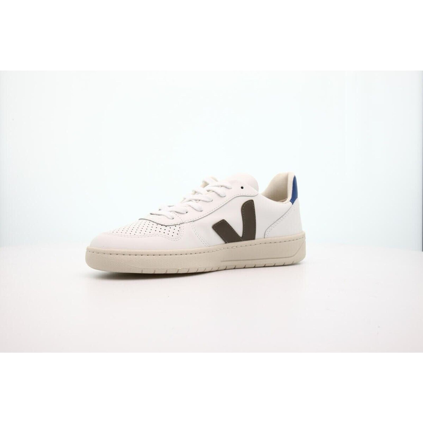 Veja Veja Leather Extra White Kaki Indigo Sneakers VX022283B Size US 8 / EU 41 - 1 Thumbnail