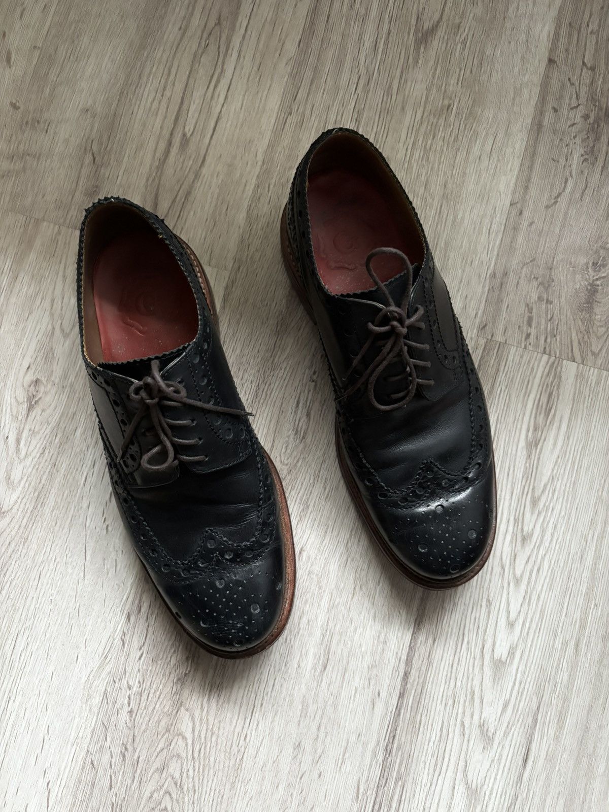 Grenson Grenson Archie Leather Brogue Tan UK 9 Size US 10 / EU 43 - 2 Thumbnail