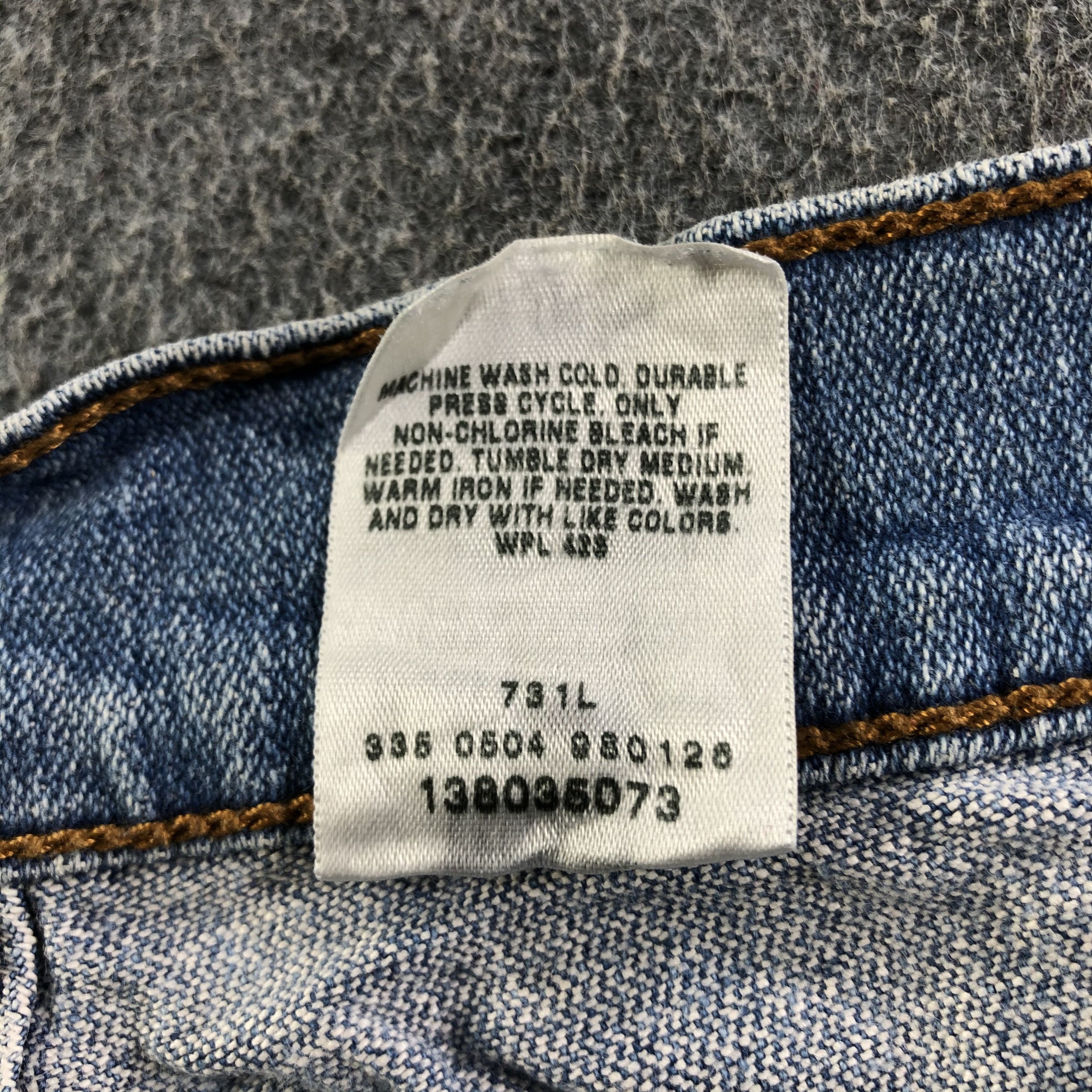 Levi's Vintage Blue Wash Levis Jeans-J3268 Size US 36 / EU 52 - 11 Thumbnail