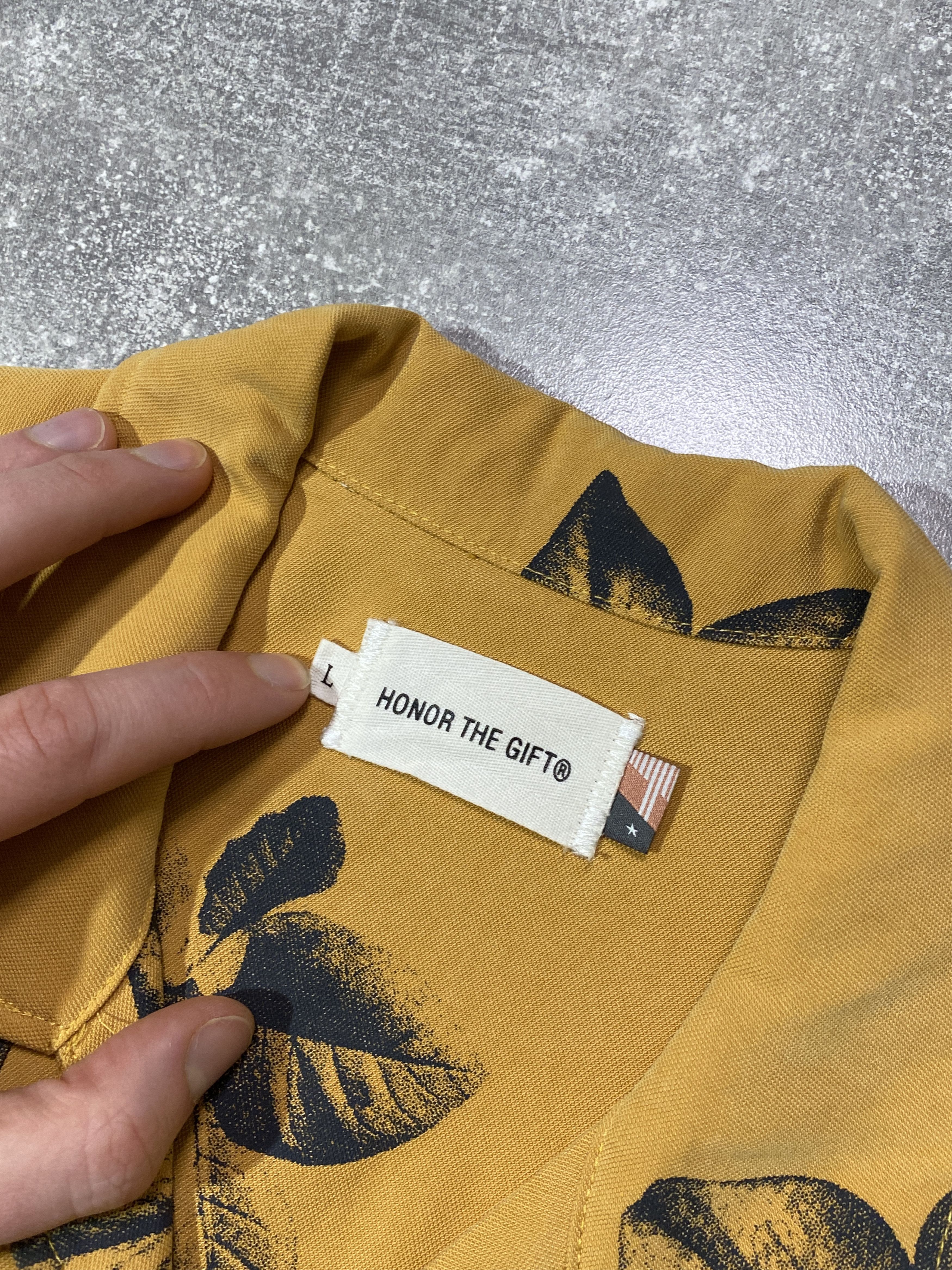Honor the Gift Honor the Gift Hawaii Shirt Summer Style Size US L / EU 52-54 / 3 - 6 Thumbnail