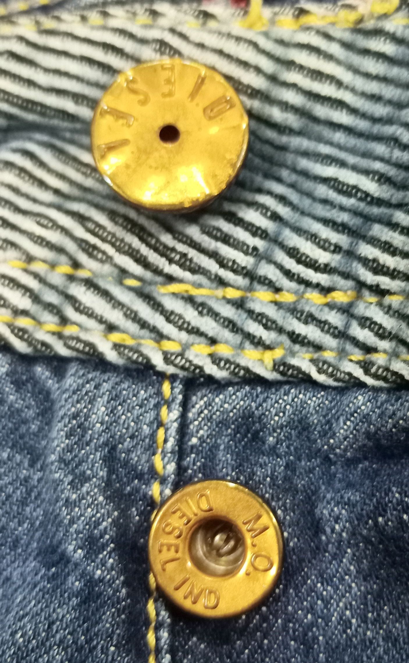 Diesel DIESEL REYHAN DISTRESSED DENIM FLARE JEANS Size US 31 - 25 Thumbnail