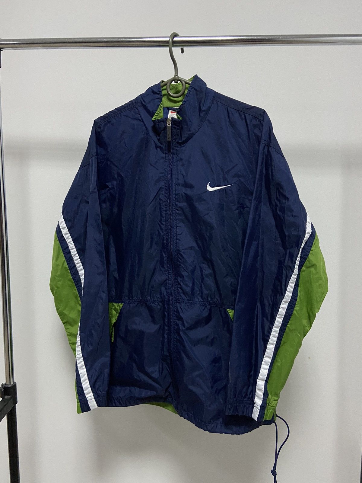 Nike × Vintage Nike Vintage Jacket Windbreaker Big Logo Swoosh Y2K Nylon Size US S / EU 44-46 / 1 - 2 Thumbnail