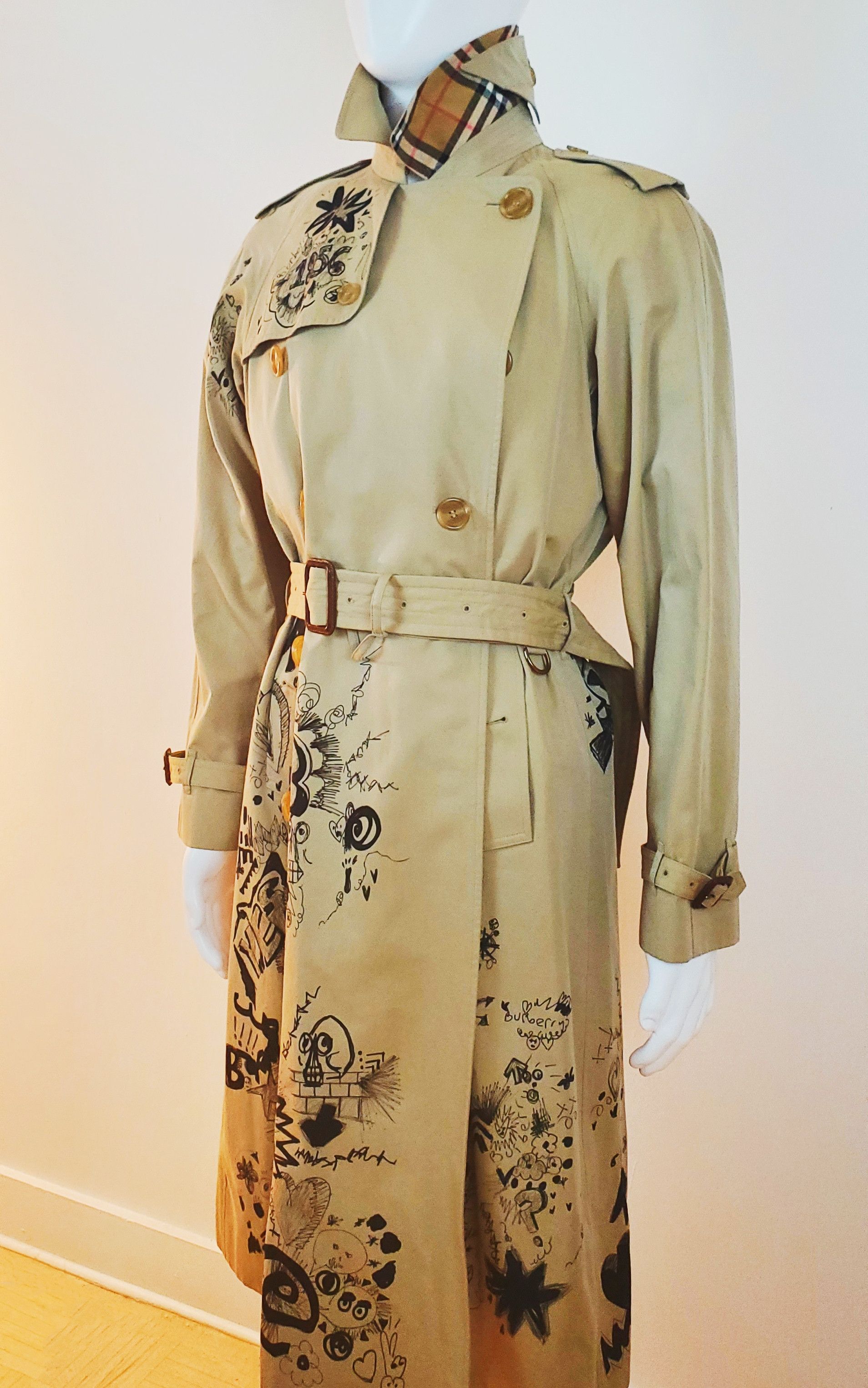 Burberry Burberry Doodle Trench Coat Overcoat Raincoat NWT Size US M / EU 48-50 / 2 - 4 Thumbnail