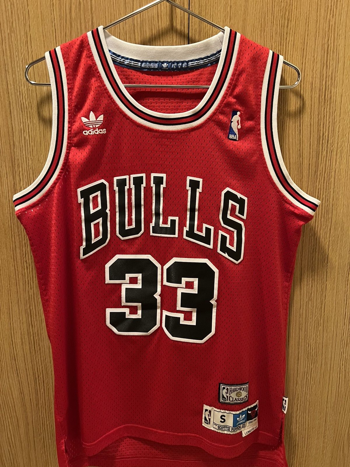 Image of Adidas x NBA Chicago Bulls Scottie Pippen Jersey in Red, Men's (Size Small)