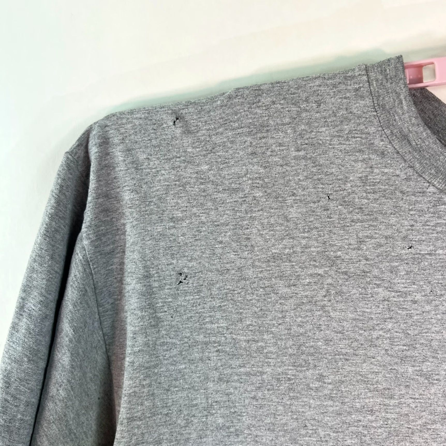 Nike VINTAGE Nike Shirt Adult XL Gray Authentic Athletics Graphic Tee Distressed USA 90s Mens Size US XL / EU 56 / 4 - 3 Thumbnail