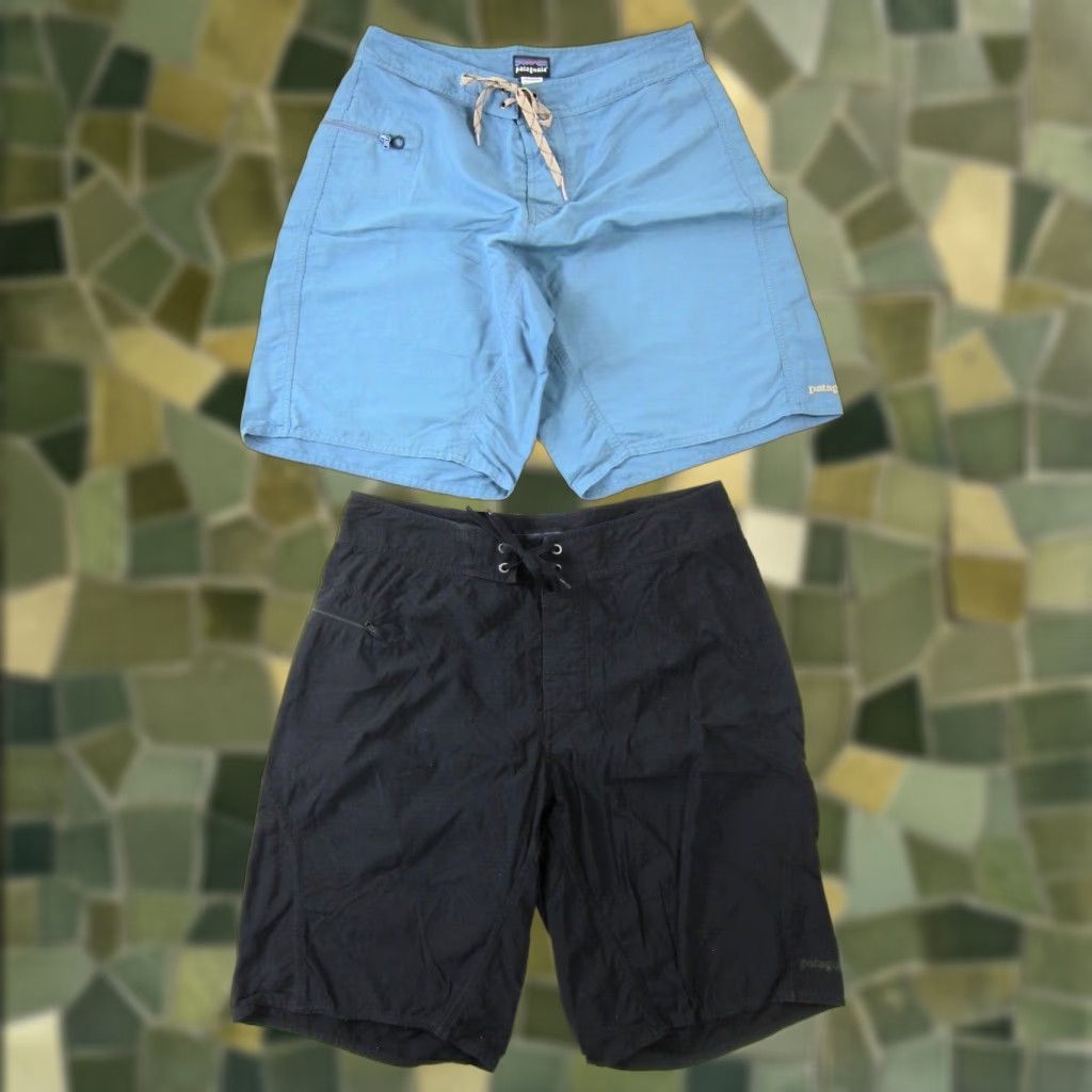 Patagonia VINTAGE Patagonia Board Shorts Men 31 100% Nylon Blue Beach Swim Surf 44" hip 10.5" inseam Size US 31 - 1 Thumbnail