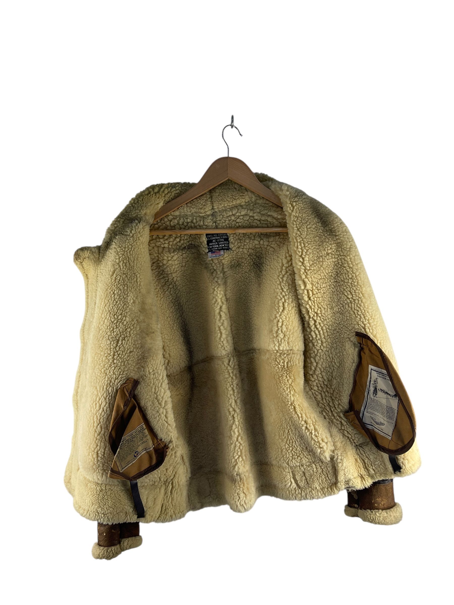 Avirex Vintage Avirex B 3 U.S Army Air Force Sheepskin Jacket Size US S / EU 44-46 / 1 - 3 Thumbnail