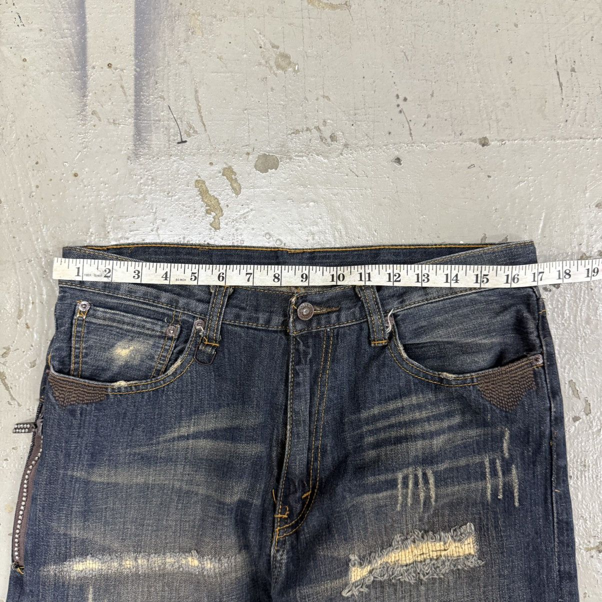 Levi's Vintage Levis Fenom Fragment Design Distressed Denim Size US 32 / EU 48 - 13 Thumbnail