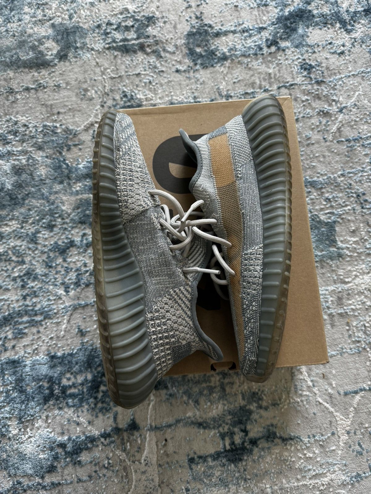 Adidas Yeezy Boost 350 V2 Israfil Size US 10.5 / EU 43-44 - 9 Thumbnail