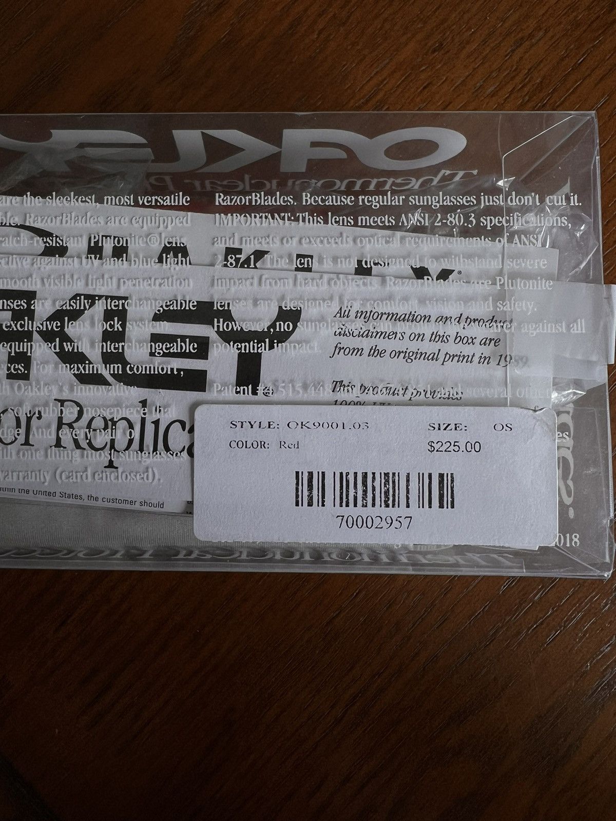 Kith × Oakley Kith x Oakley Razorblade Sunglasses Size ONE SIZE - 7 Thumbnail