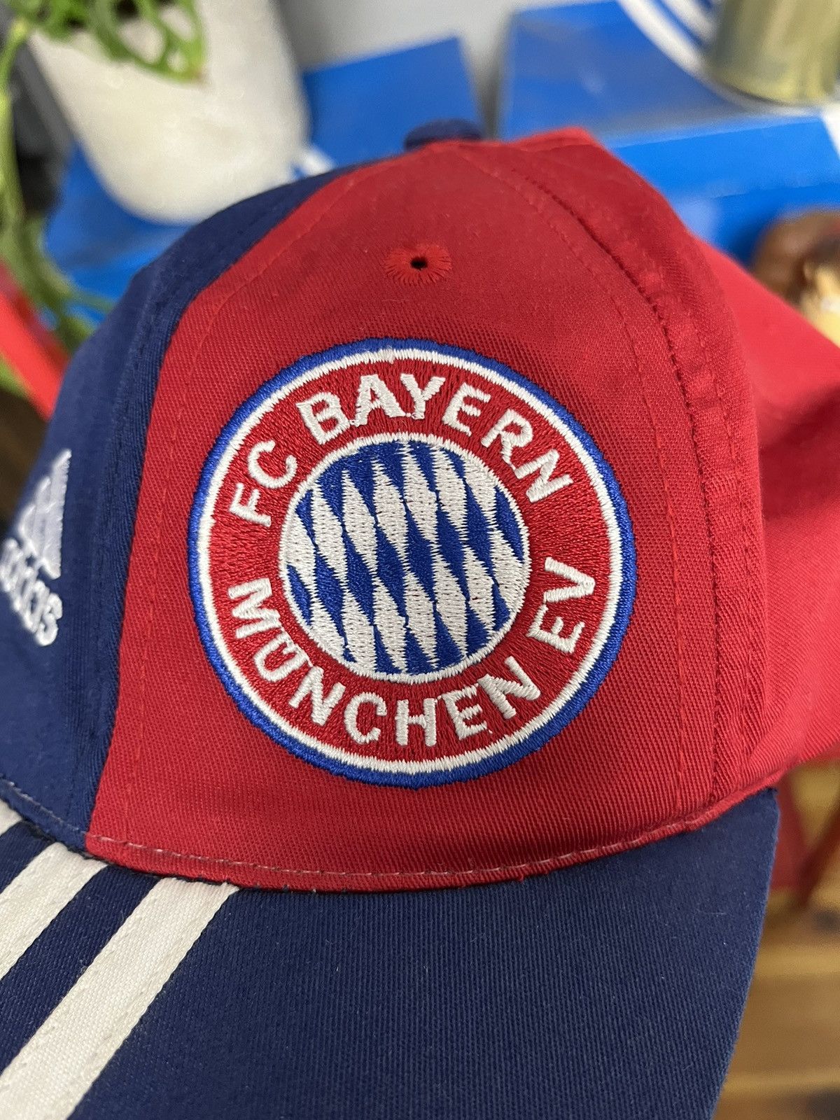 Adidas × Vintage Vintage y2k Adidas FC Bayern Munchen embroidered logo hat Size ONE SIZE - 5 Thumbnail