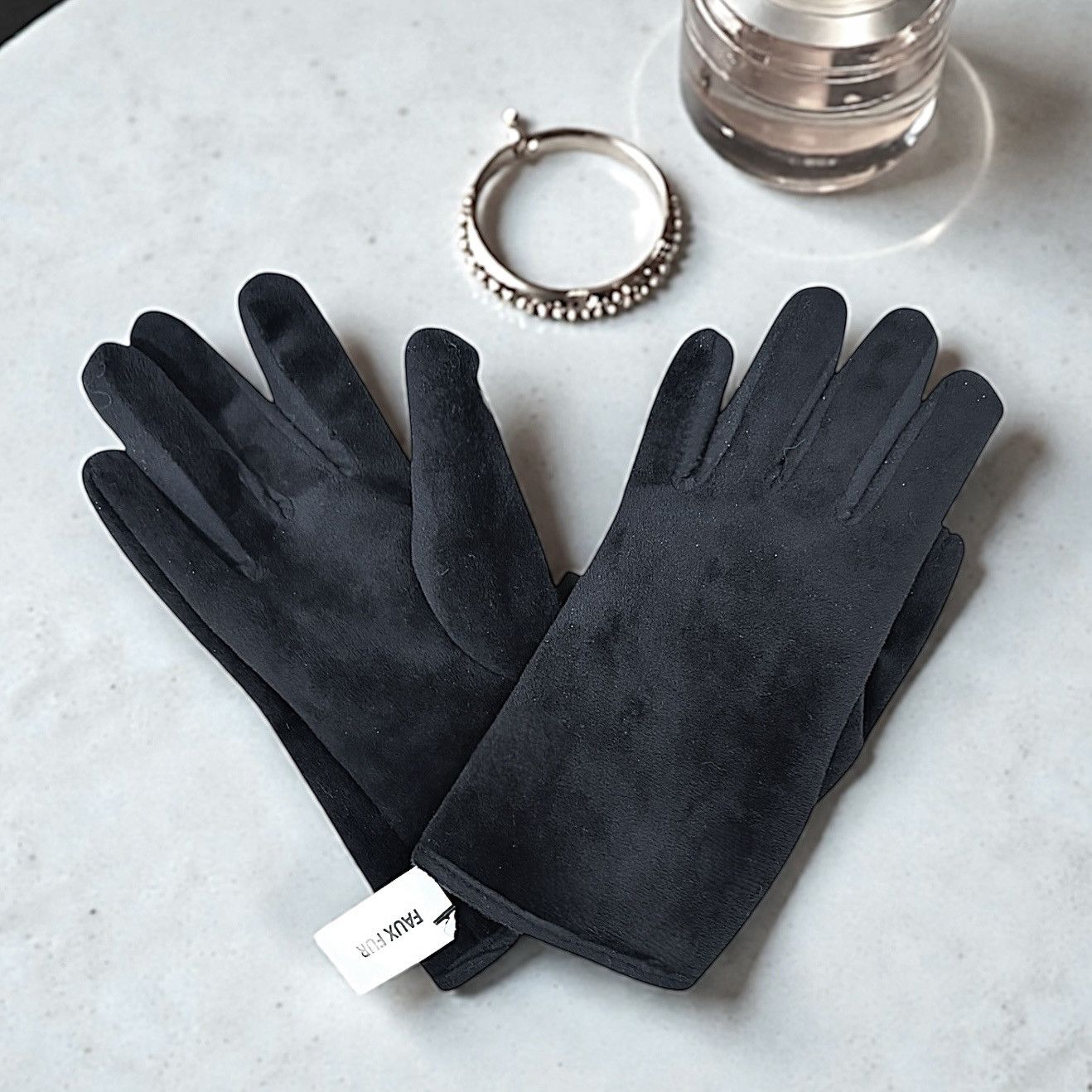 Weatherproof Weatherproof Women’s Faux Fur Fleece Black Gloves Sz L Size ONE SIZE - 1 Thumbnail