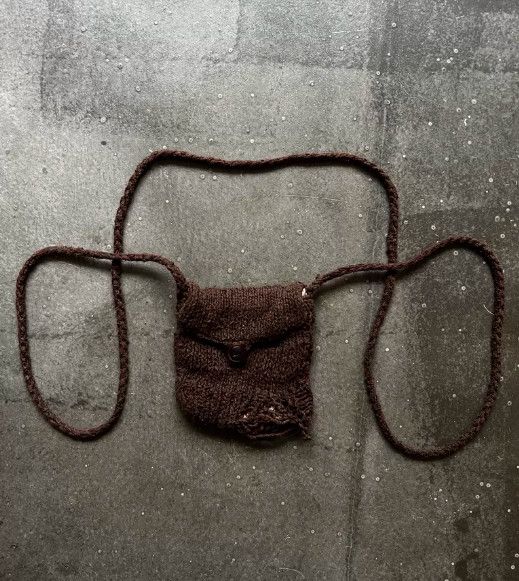 Other Number (N)ine 2003 Distressed Knit Shoulder Bag Size ONE SIZE - 1 Thumbnail