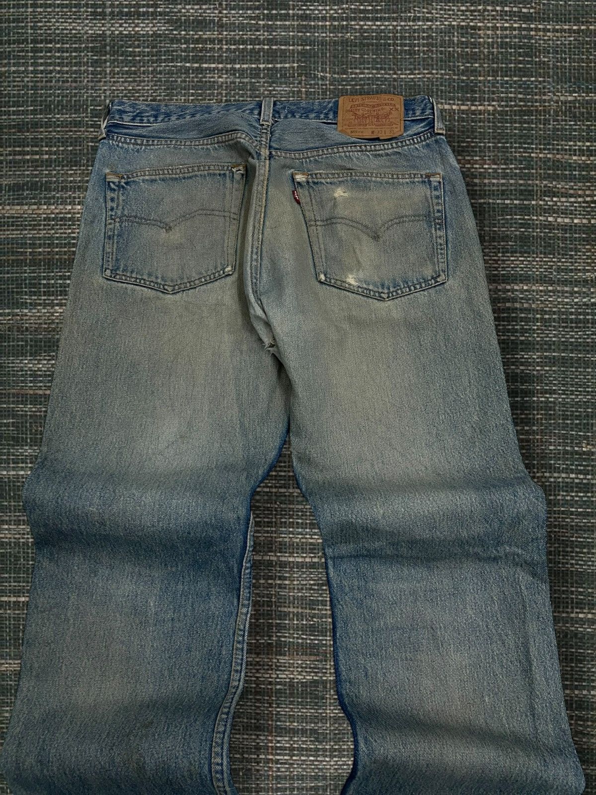 Levi's Vintage Clothing Og Vintage 1990s Designer Levis 501 Distressed Mudwash Style Size US 30 / EU 46 - 12 Thumbnail