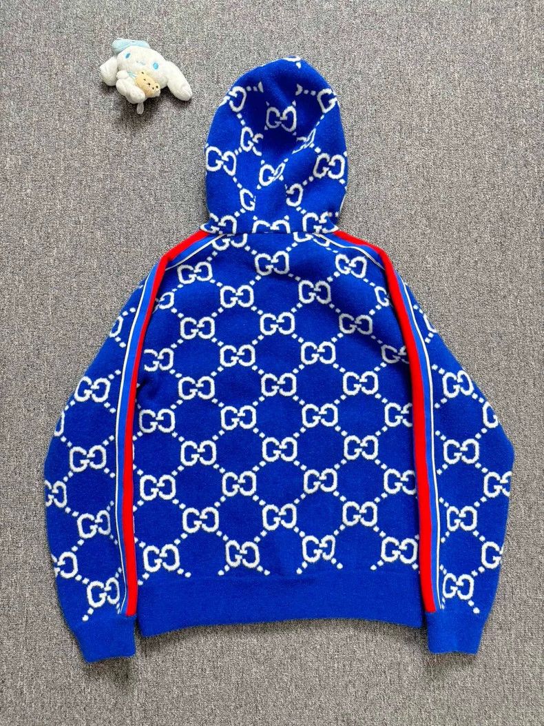 Gucci GucciNew blue plush jacquard full logo hoodie 2503-Nextarro Size US M / EU 48-50 / 2 - 2 Thumbnail
