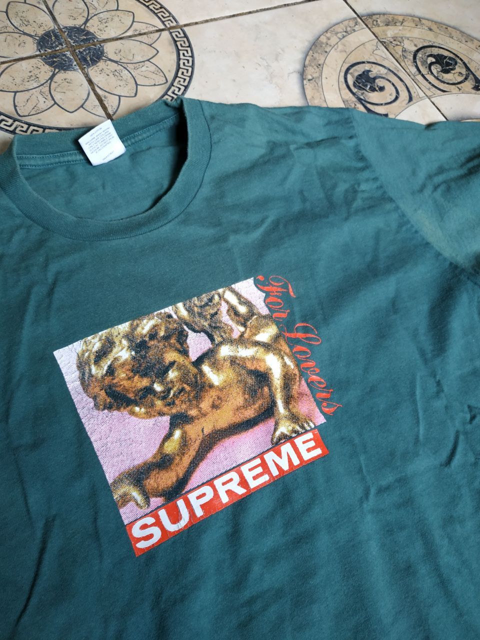 Supreme Supreme For Lovers Cherub Tee Green SS20 Size L Distressed Size US L / EU 52-54 / 3 - 16 Thumbnail