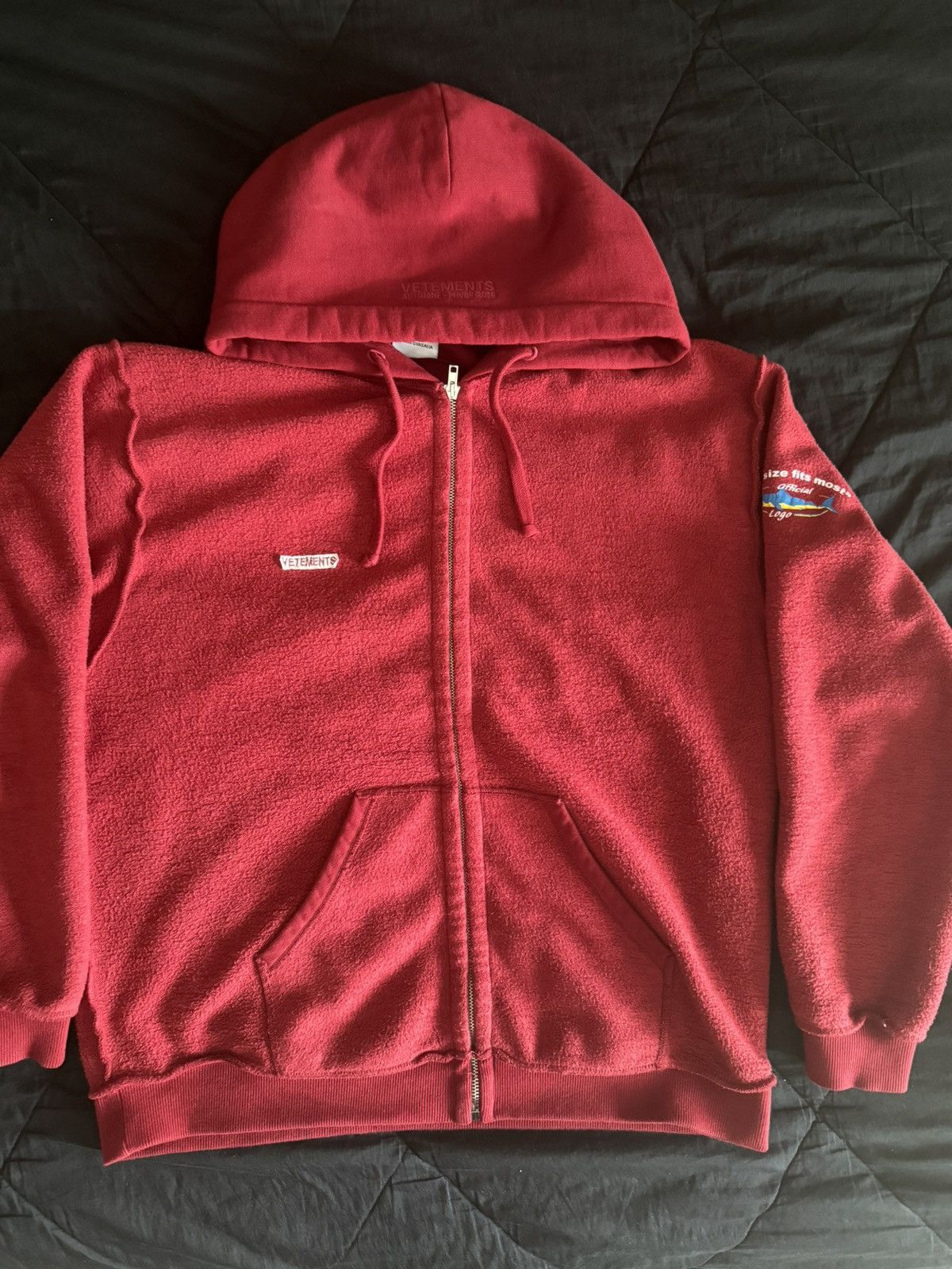 Vetements FW18 Red Inside Out Zip-Up Hoodie