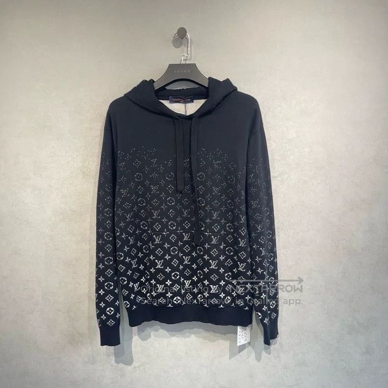 Louis Vuitton Louis Vuitton Gradient logo full print hooded sweatshirt Size US XL / EU 56 / 4 - 1 Thumbnail