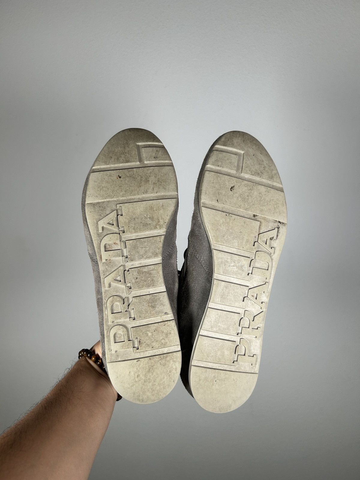 Prada WB! Suede Flat Low Trainers Size US 9 / EU 42 - 7 Thumbnail