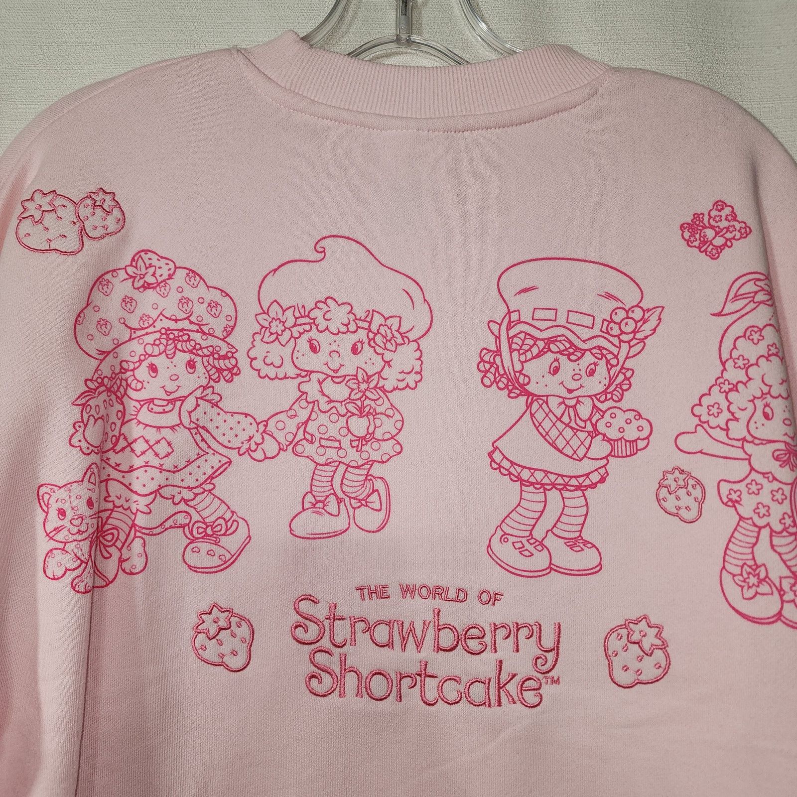 Other Strawberry shortcake pink sweatshirt women's size XS Size XS / US 0-2 / IT 36-38 - 8 Thumbnail