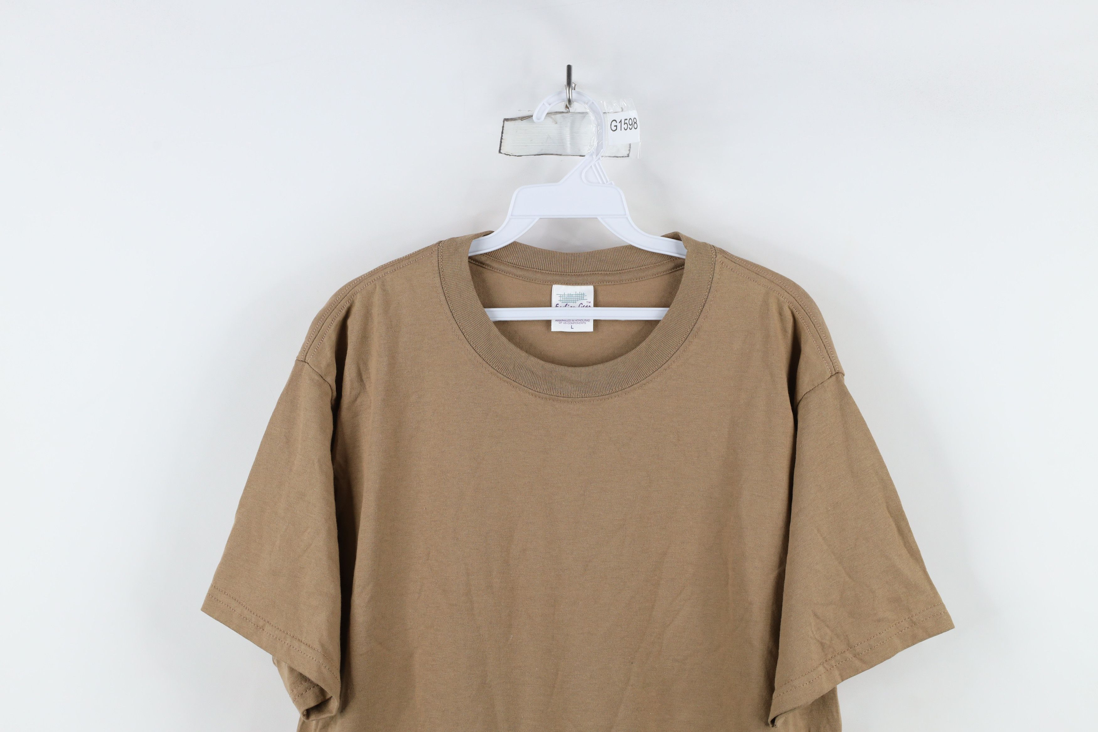 Vintage Vintage 90s Streetwear Short Sleeve T-Shirt Beige Khaki Size US L / EU 52-54 / 3 - 2 Thumbnail