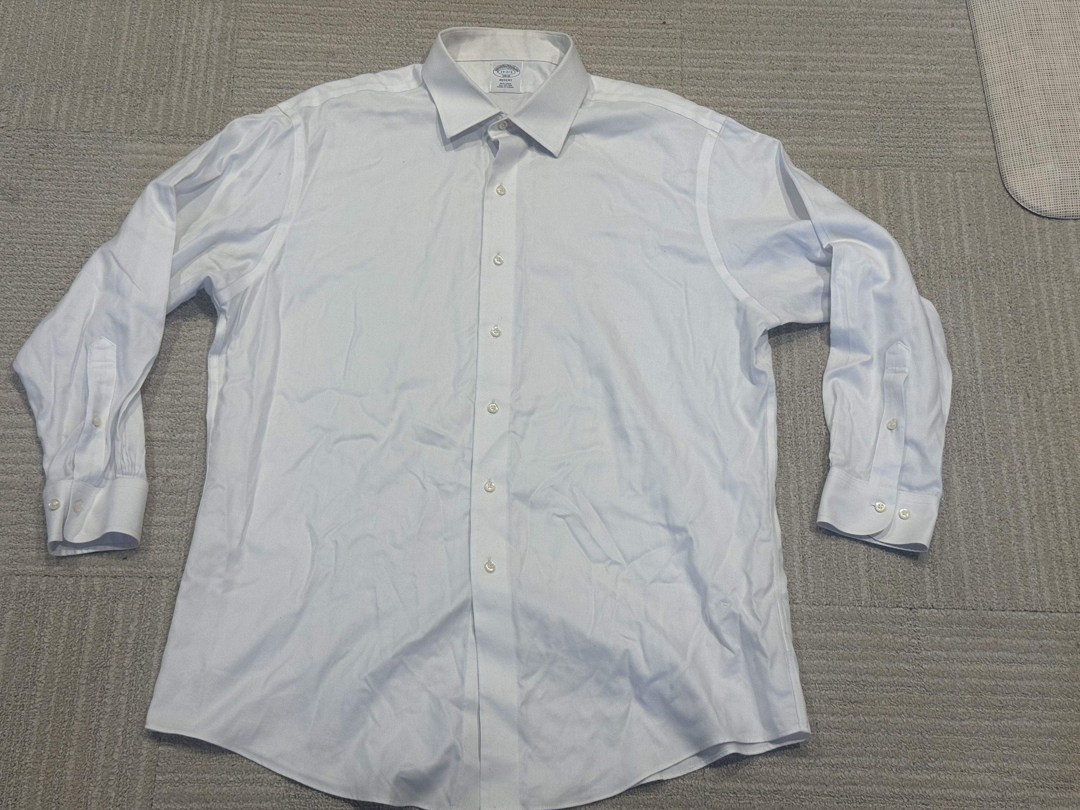 Brooks Brothers Brooks Brothers Button Up Shirt Size US L / EU 52-54 / 3 - 1 Thumbnail