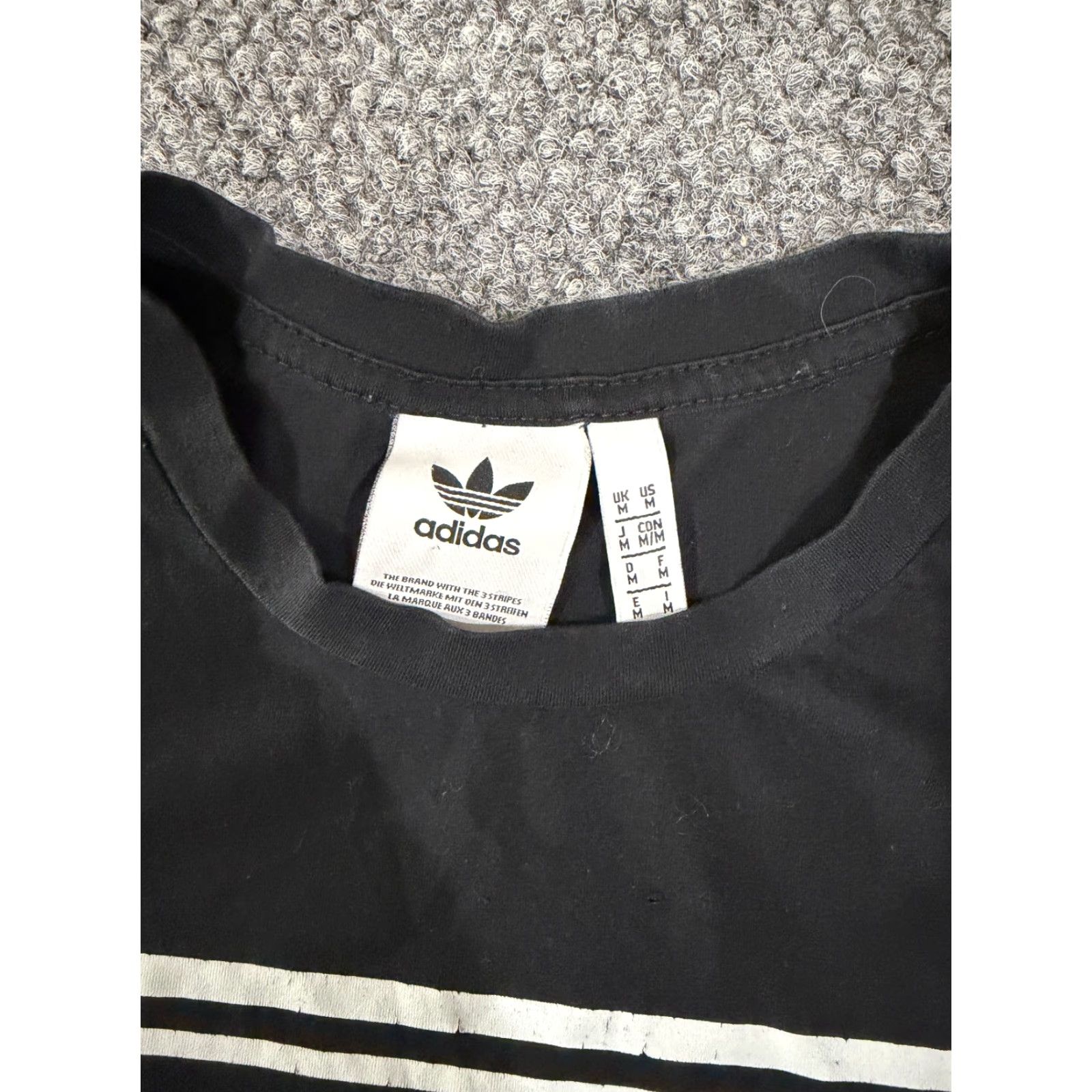 Adidas adidas graphic T-Shirt Mens Medium Black Trefoil Logo Short Sleeve Casual Size US M / EU 48-50 / 2 - 4 Thumbnail