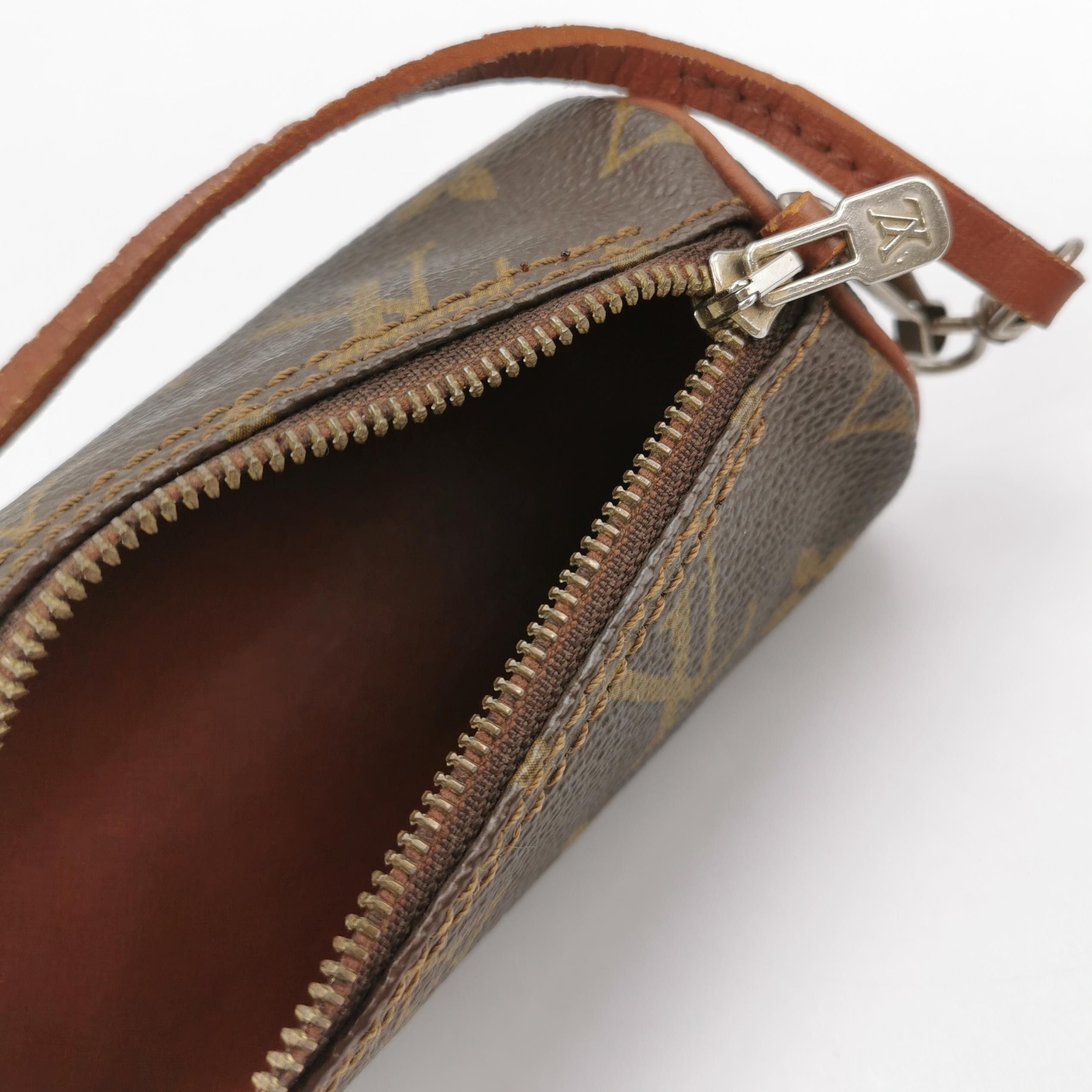 Louis Vuitton Louis Vuitton (LV) Papillon Mini Cowhide Monogram Printed D Size ONE SIZE - 2 Thumbnail