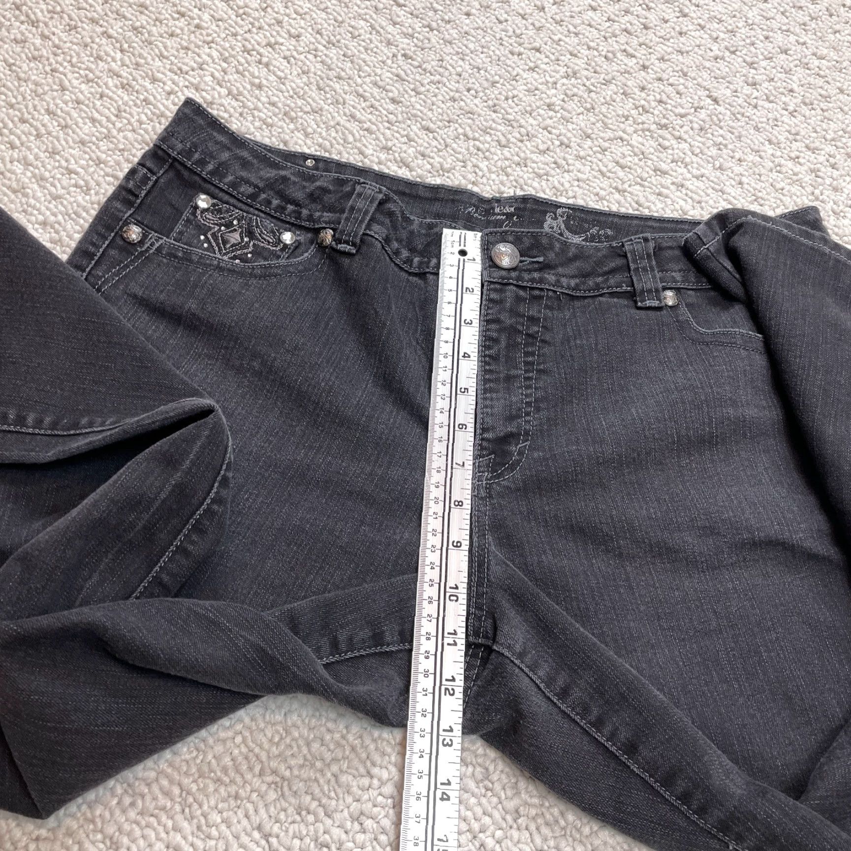 Vintage VINTAGE? No — Style&co. Jeans Womens 18 Plus Denim Straight Black 5-Pocket Embroidered 40x27 Adult Women Size 40" / US 18 - 4 Thumbnail