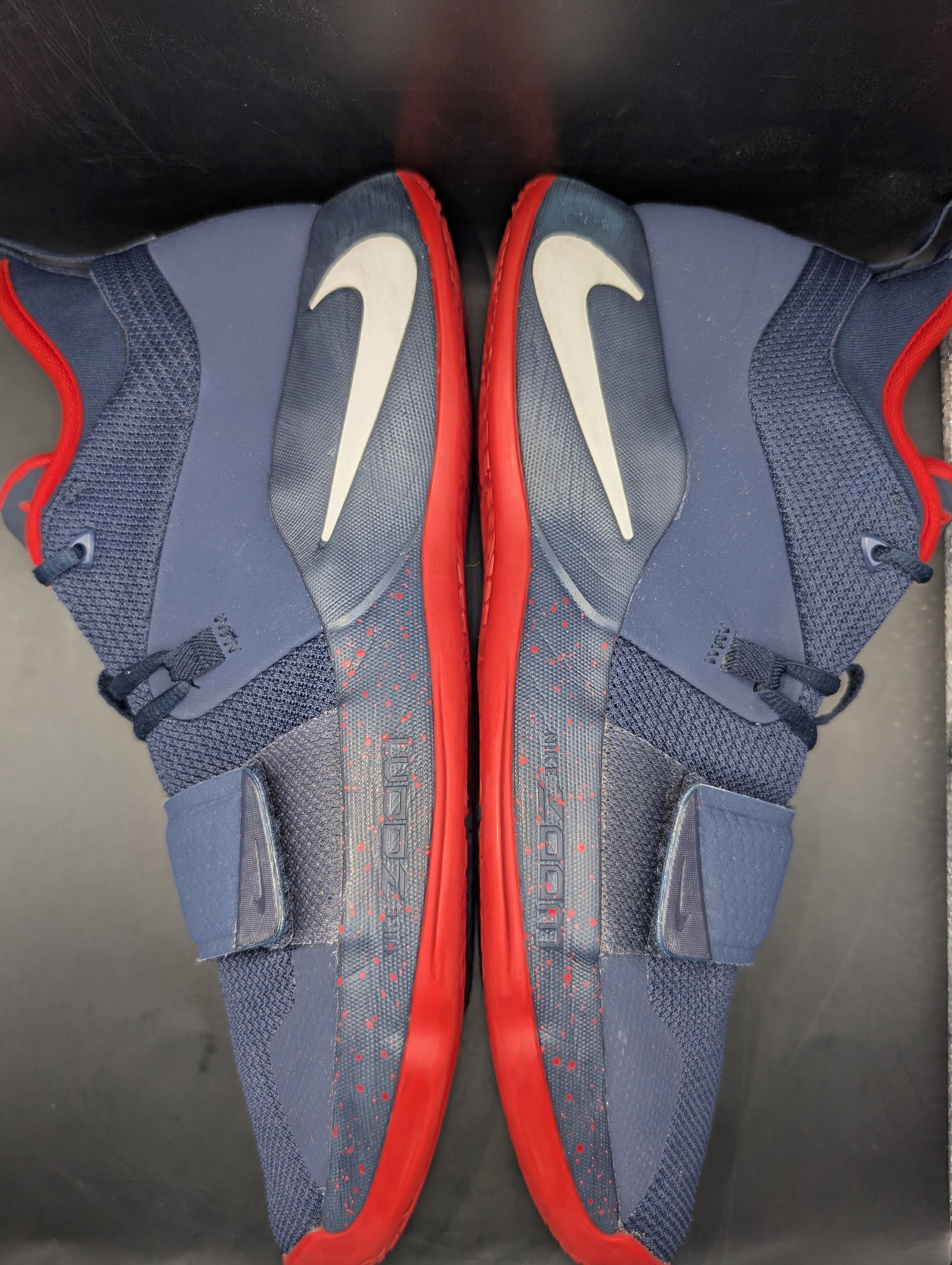 Nike Nike PG 2.5 Promo Sample PE Uconn Huskies VNDS Size US 13 / EU 46 - 7 Thumbnail