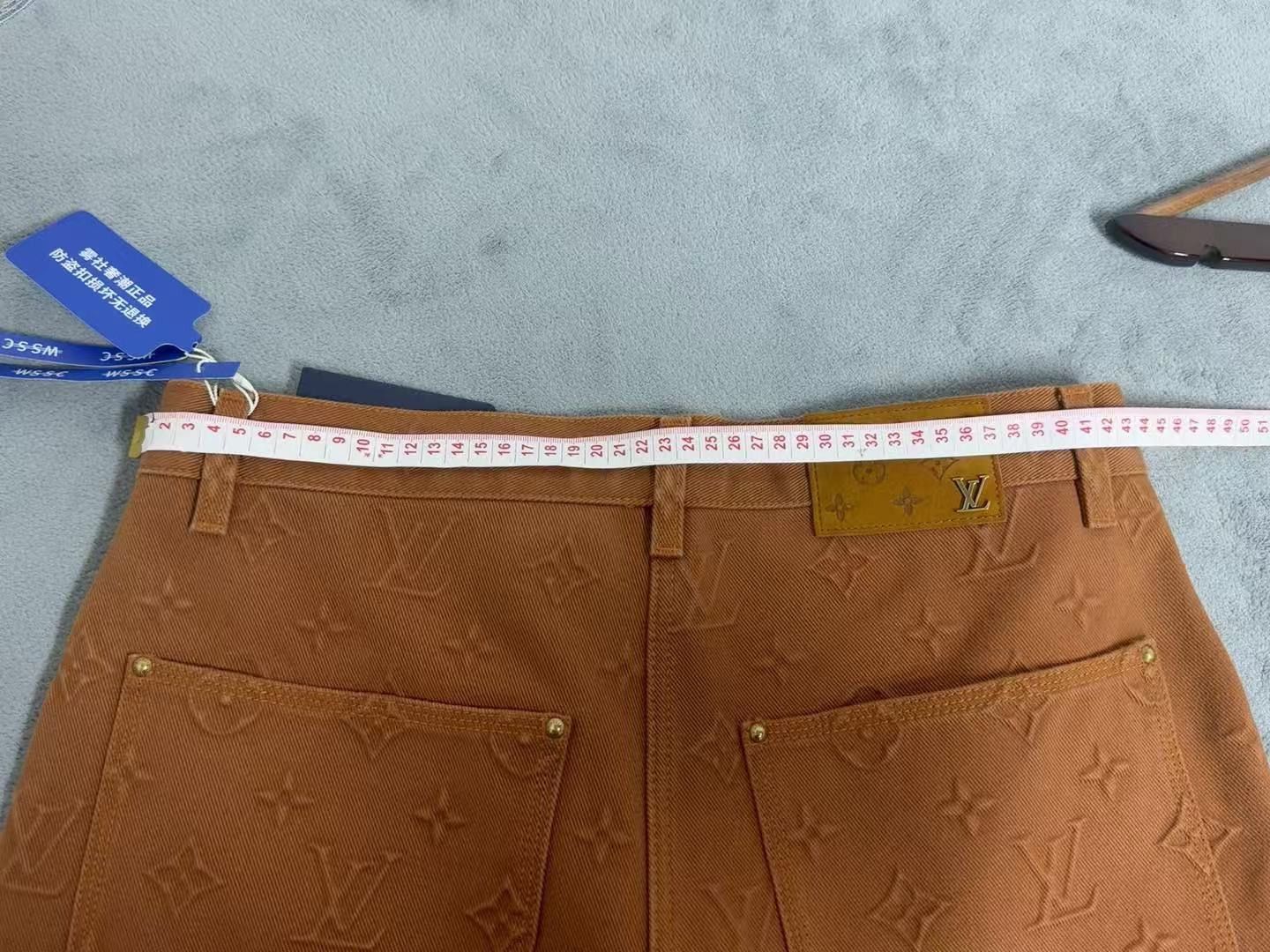 Louis Vuitton Louis Vuitton Khaki Logo Jeans New Arrival-yf Size US 32 / EU 48 - 2 Thumbnail