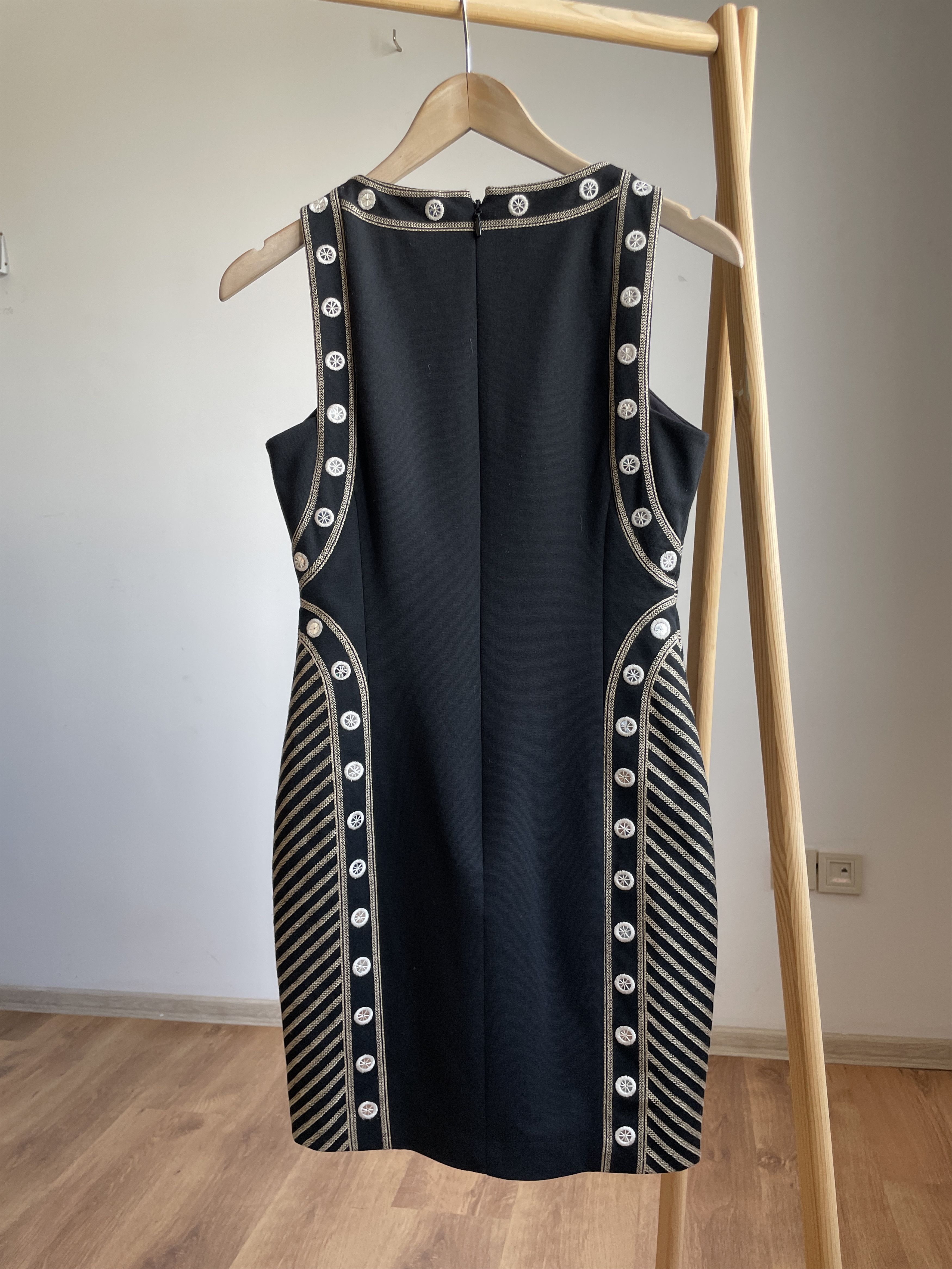 Bcbgmaxazria BCBF Max Azria Gabriella Sleeveless Bodycon Mini Dress Size S / US 4 / IT 40 - 2 Thumbnail