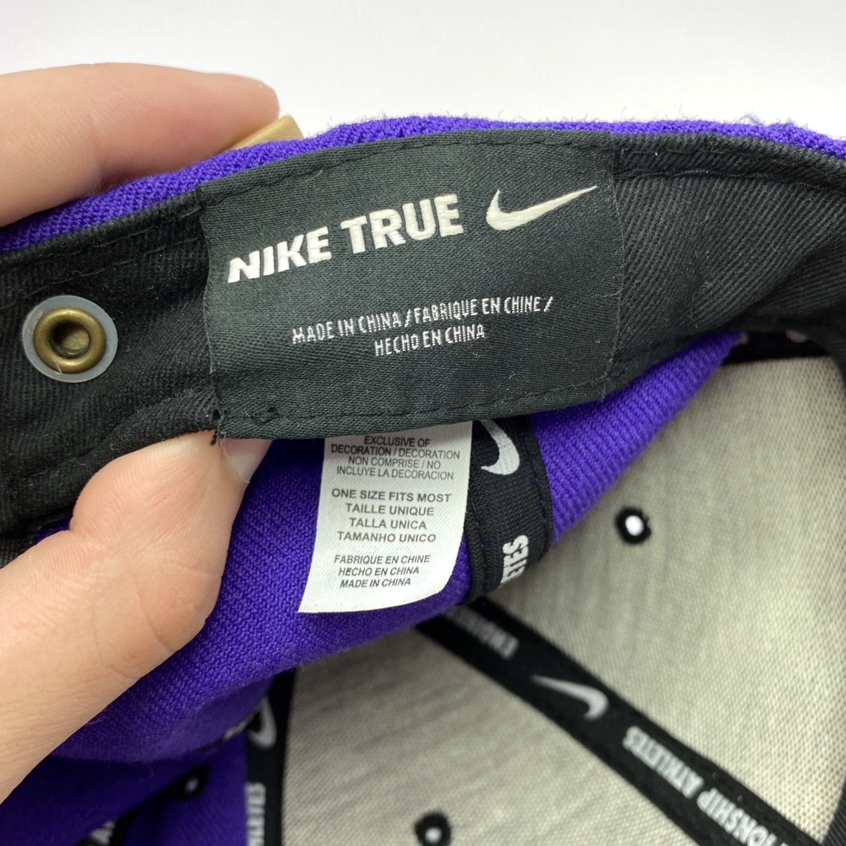 Nike NIKE TRUE ACG STRAPBACK HAT CAP PURPLE LEATHER ADJUSTABLE SOUTH BEACH UNISEX Size ONE SIZE - 6 Thumbnail