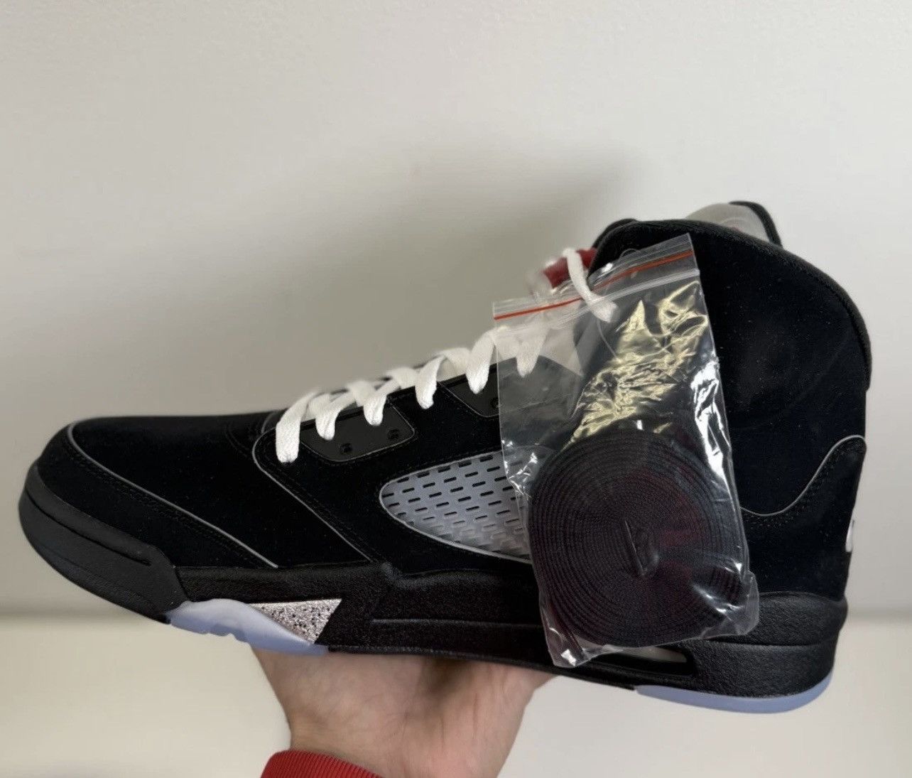 Jordan Brand Jordan 5 retro black metallic Sz 12 Size US 12 / EU 45 - 8 Thumbnail