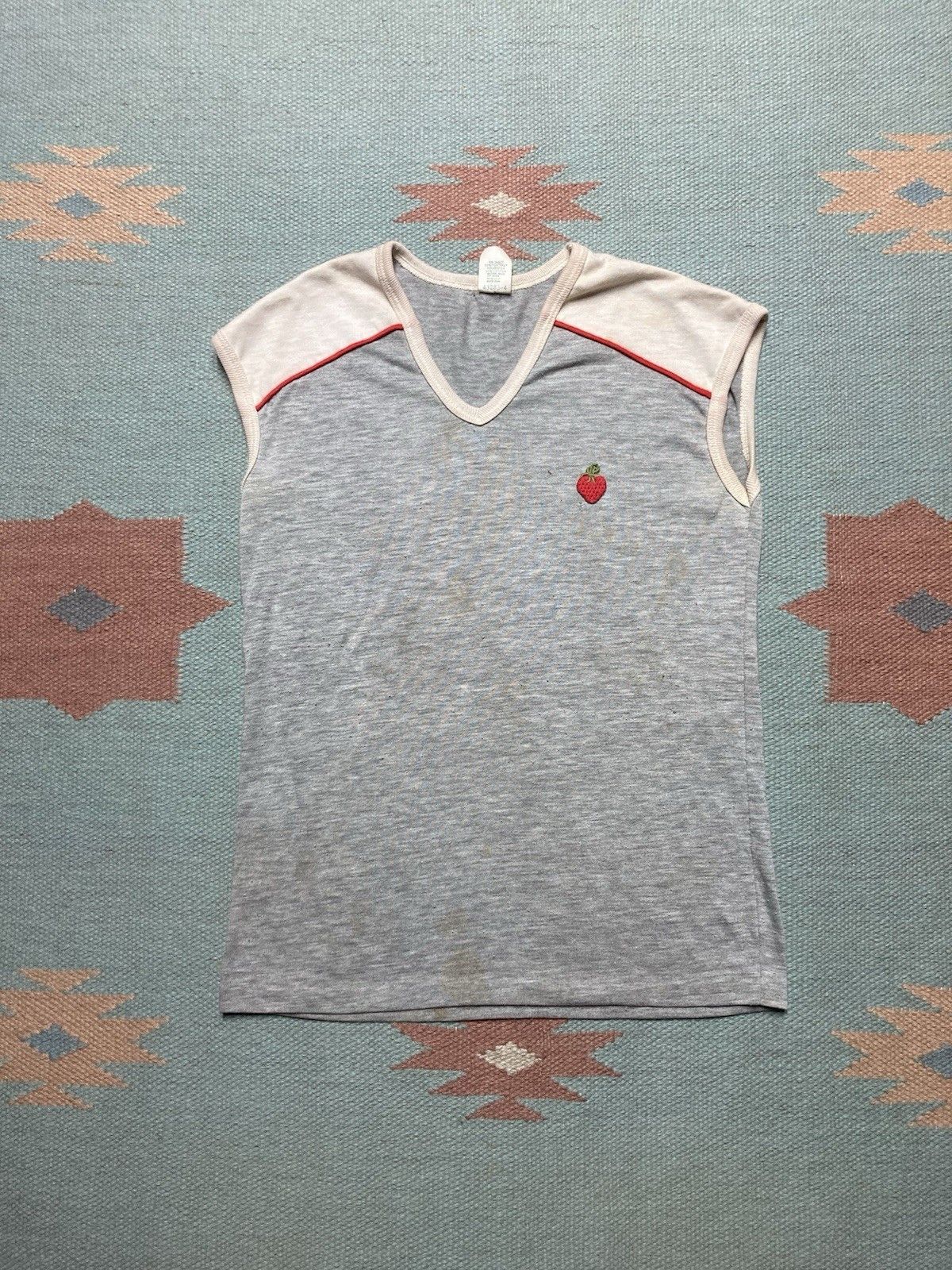 Vintage 70s sleeveless t shirt strawberry cute 14 women’s baby tee Size S / US 4 / IT 40 - 1 Thumbnail