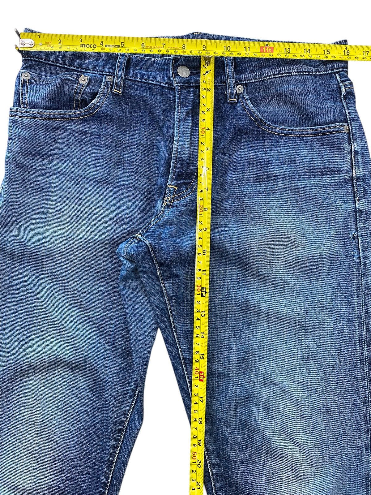 Uniqlo Uniqlo Blue Wash Whiskered Style Straight Leg Jeans Size US 32 / EU 48 - 5 Thumbnail