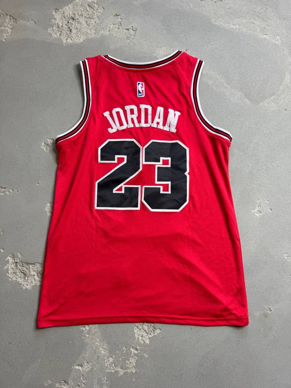 Jordan Brand Vintage Nike Jordan 23 jersey Chicago Bulls Size US S / EU 44-46 / 1 - 2 Thumbnail