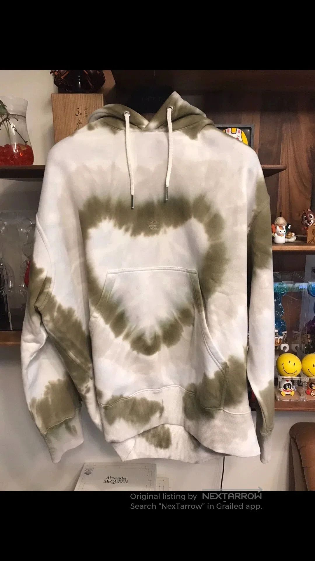 Givenchy Green Tie-Dye Oversized Hoodie XS. Size US XS / EU 42 / 0 - 1 Thumbnail