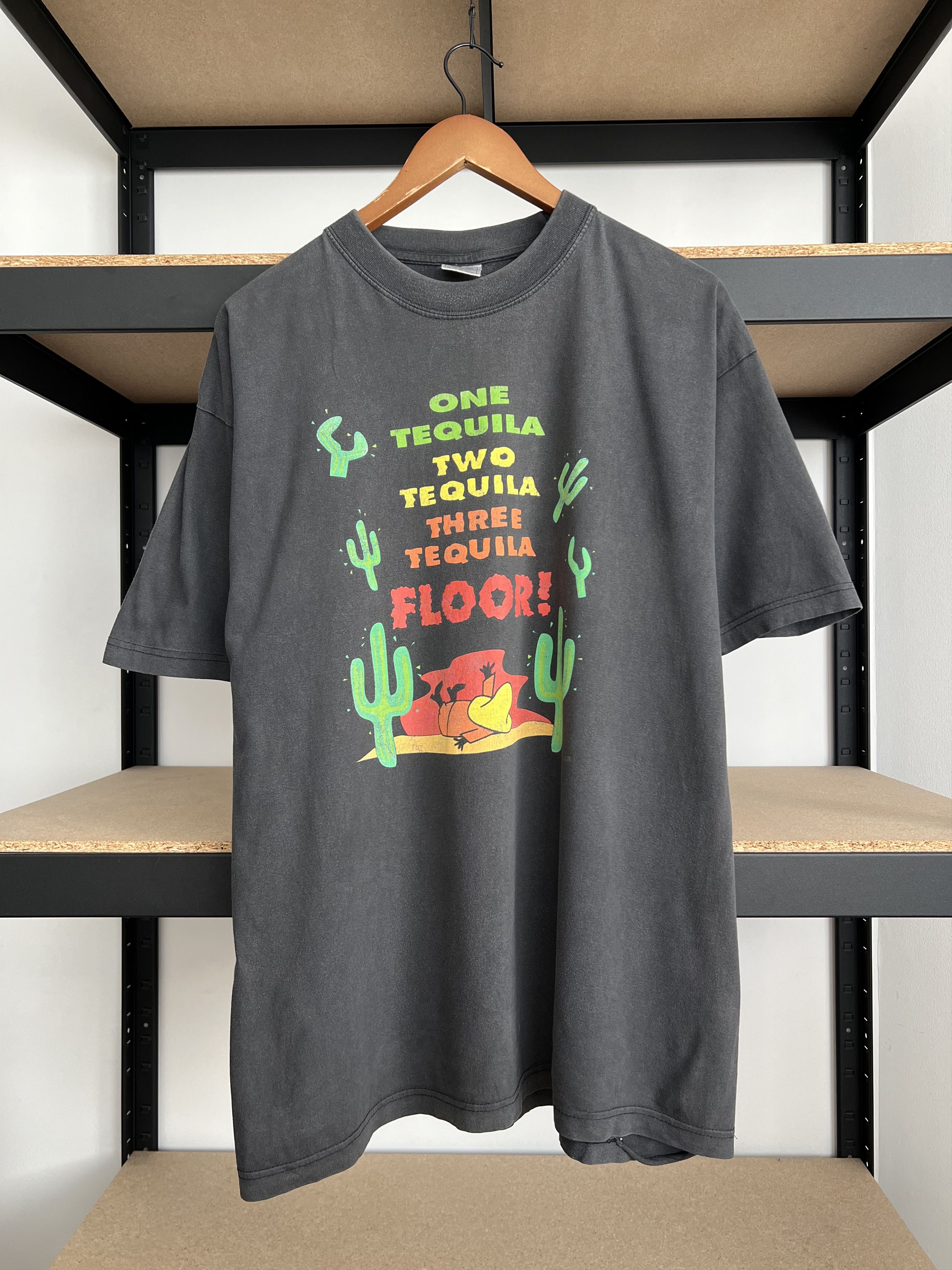 Vintage Vintage 90s One Tequila Two Tequila Three Tequila Floor Tee Size US XL / EU 56 / 4 - 1 Thumbnail
